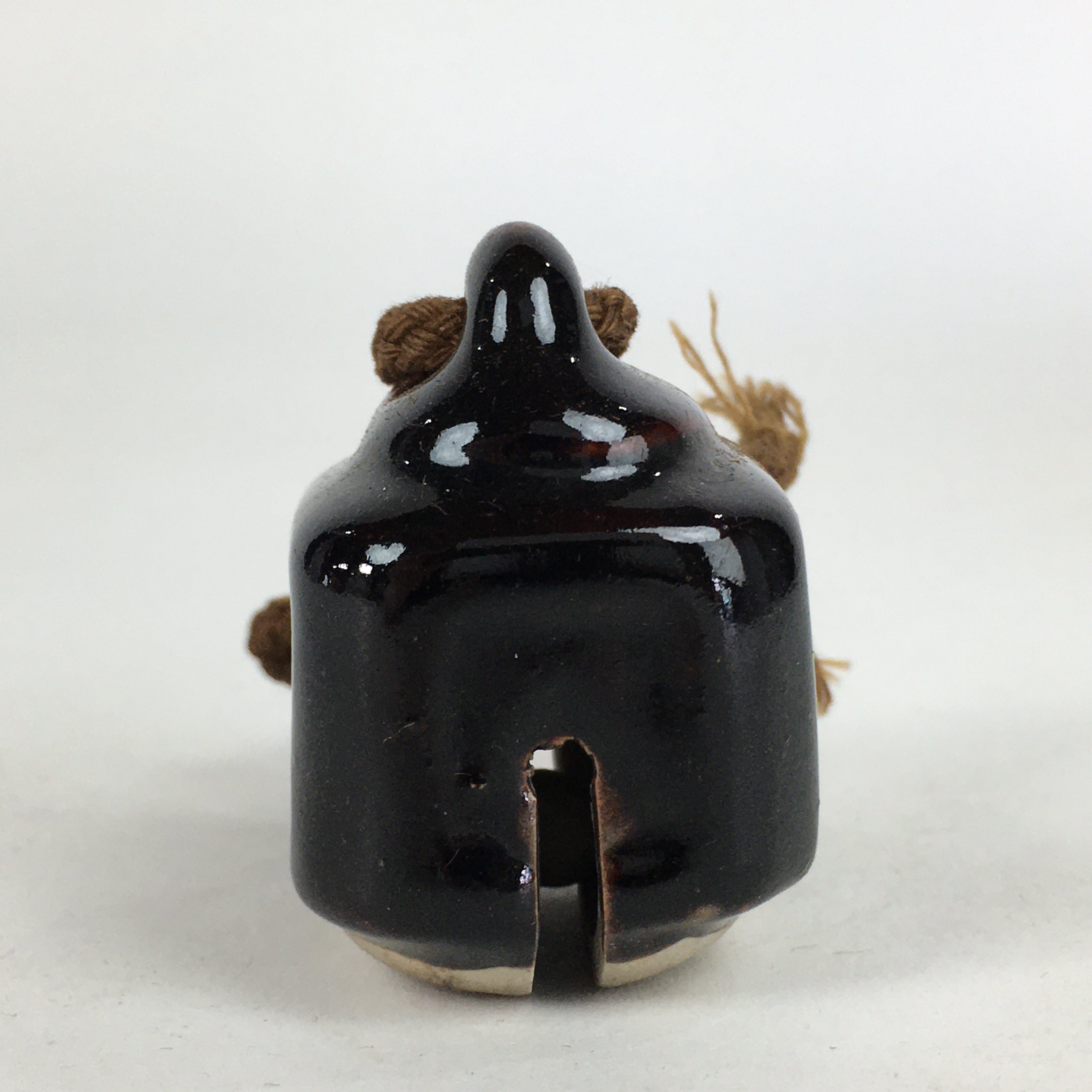 Japanese Clay Bell Dorei Vtg Ceramic Doll Amulet Square Brown DR388