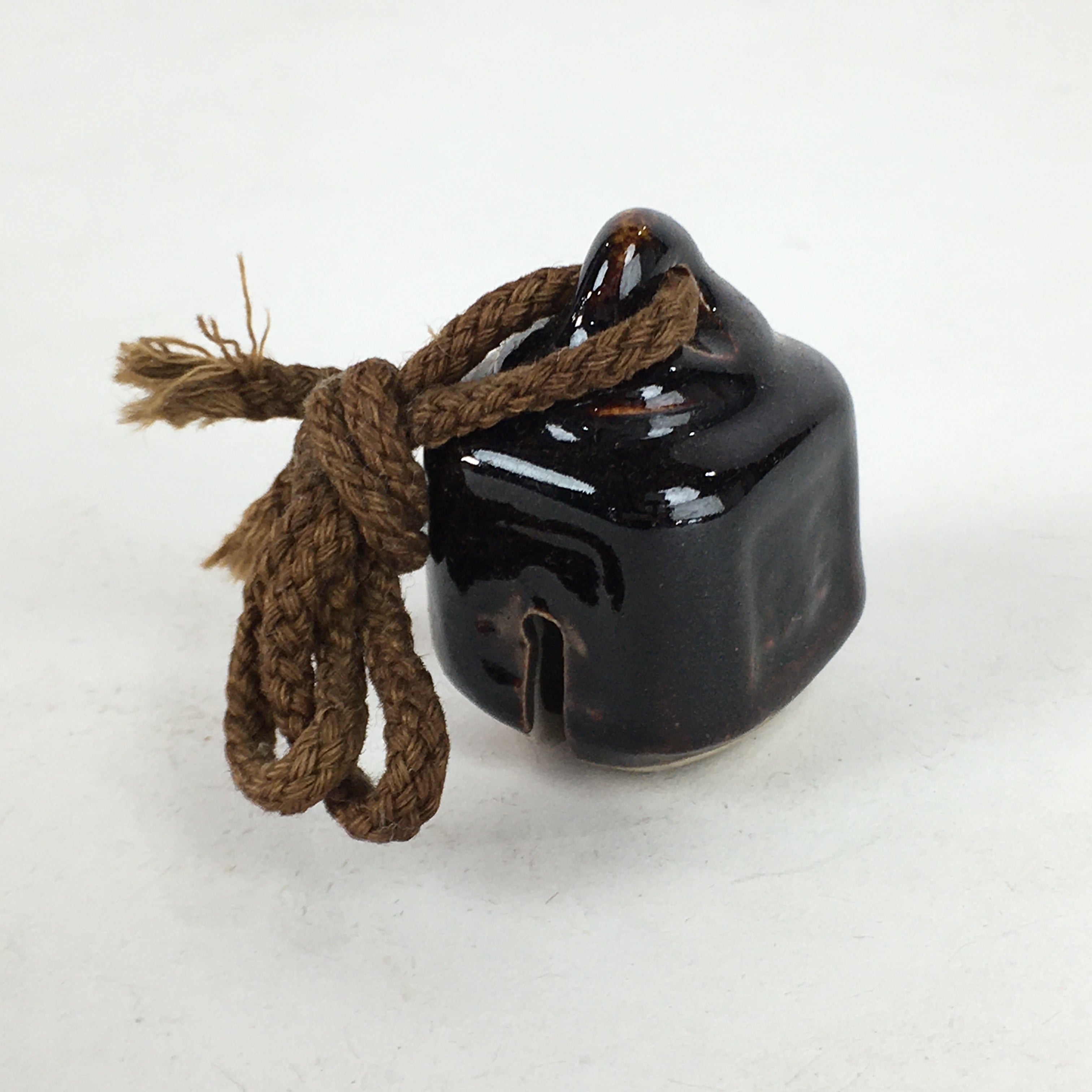 Japanese Clay Bell Dorei Vtg Ceramic Doll Amulet Square Brown DR388