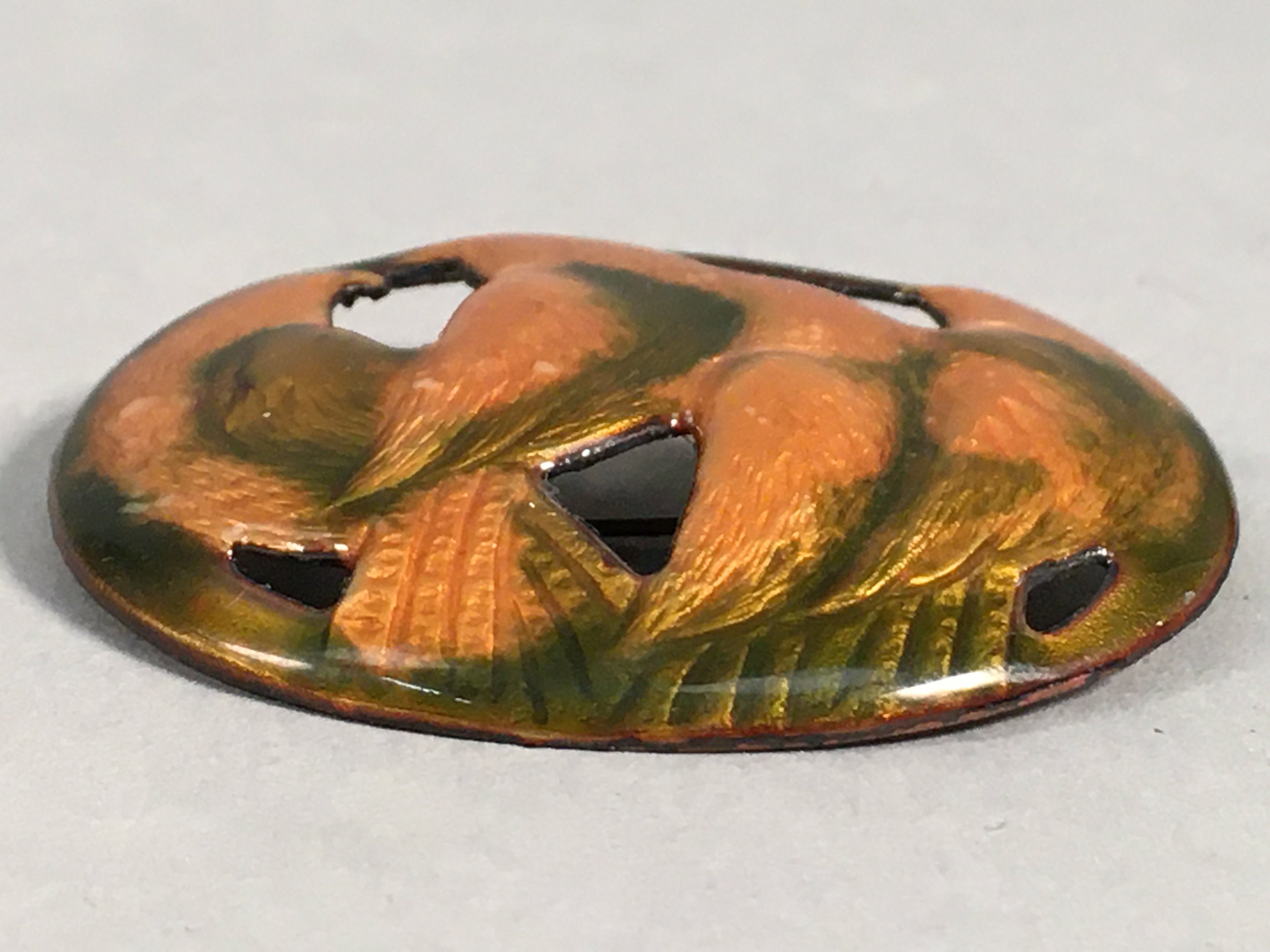 Japanese Cloisonne Brooch Vtg Metal Glass Pin Shippo Bird Gold Green Oval JK71