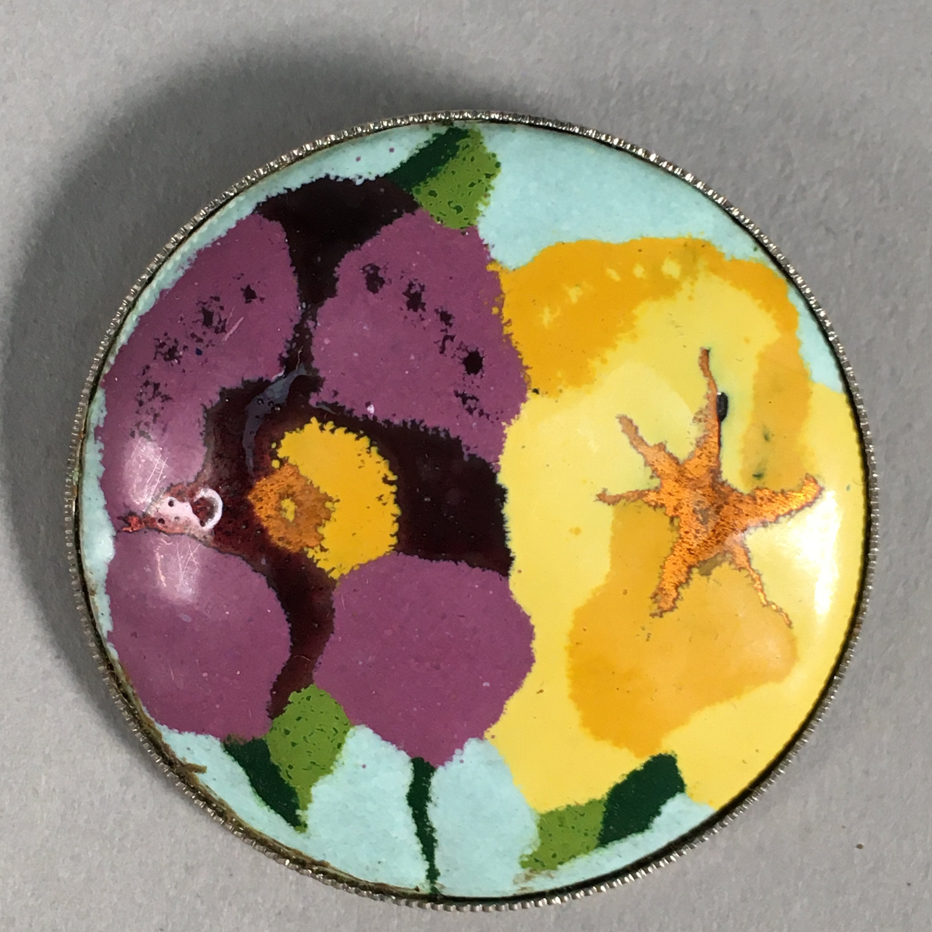 Japanese Cloisonne Round Brooch Vtg Metal Glass Pin Flower Purple Yellow JK49