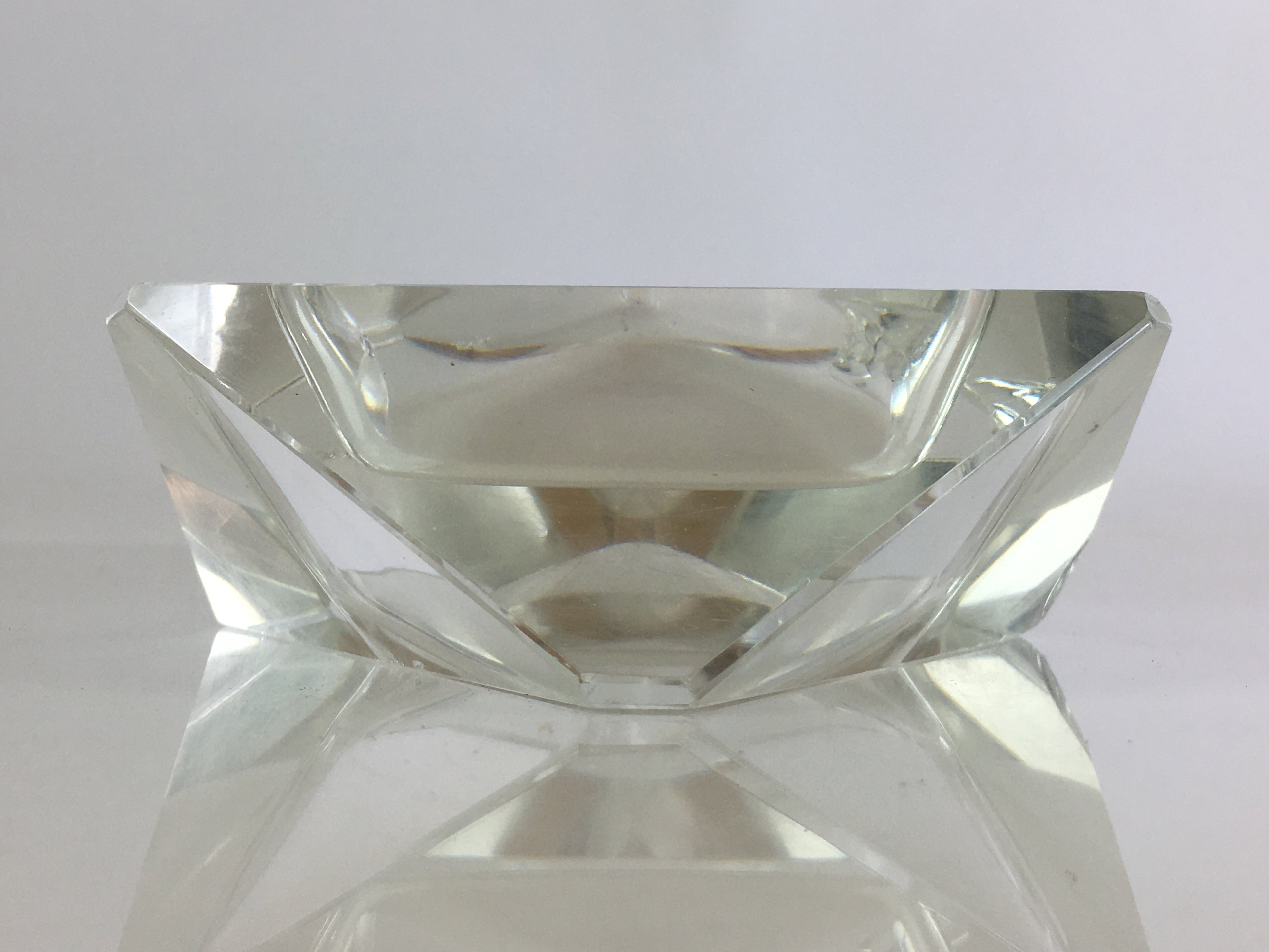 Japanese Crystal Glass Ashtray Display Vtg Triangle Ornament Haizara JK391