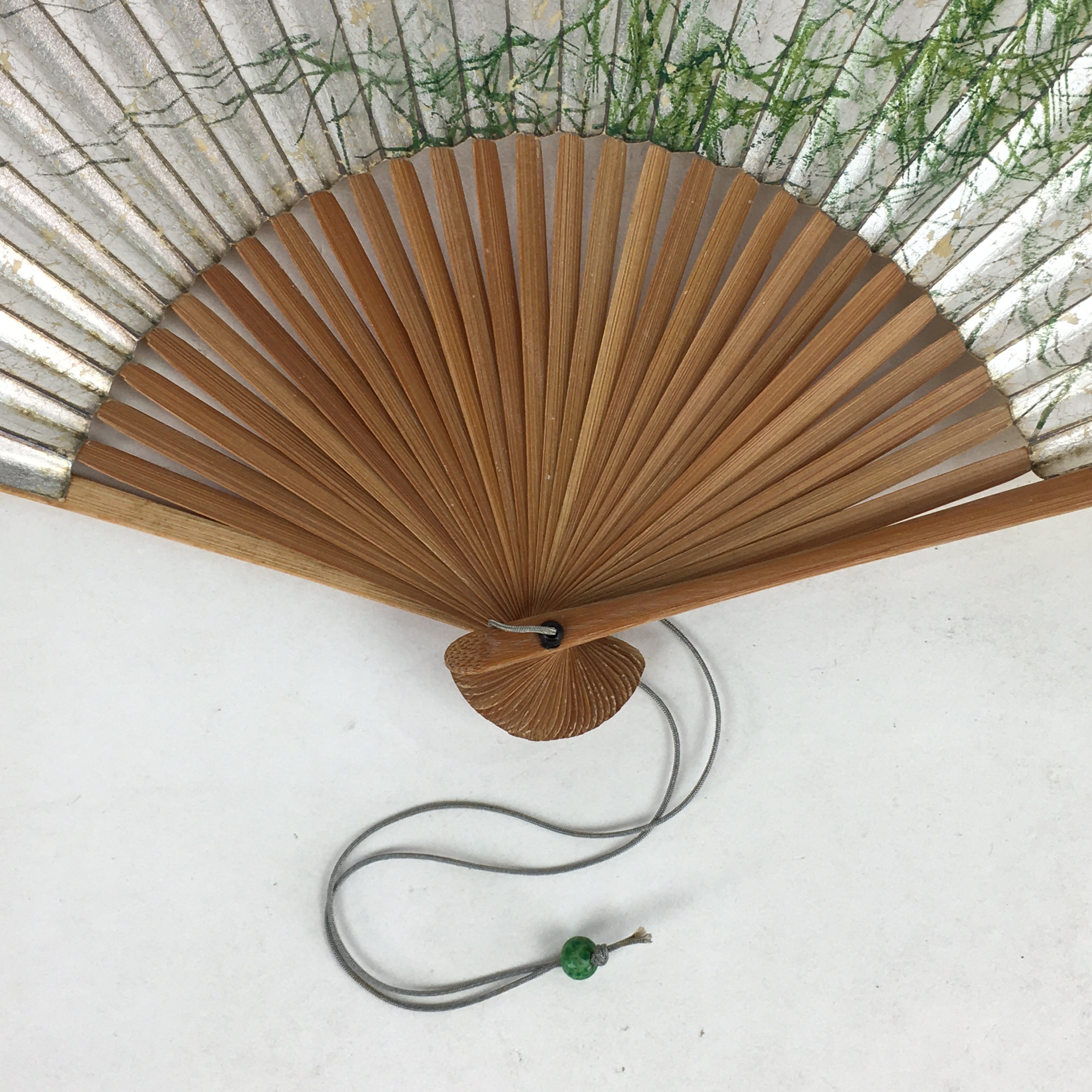 Japanese Folding Fan Vtg Sensu Bamboo Frame Silver Paper Birds 4D616
