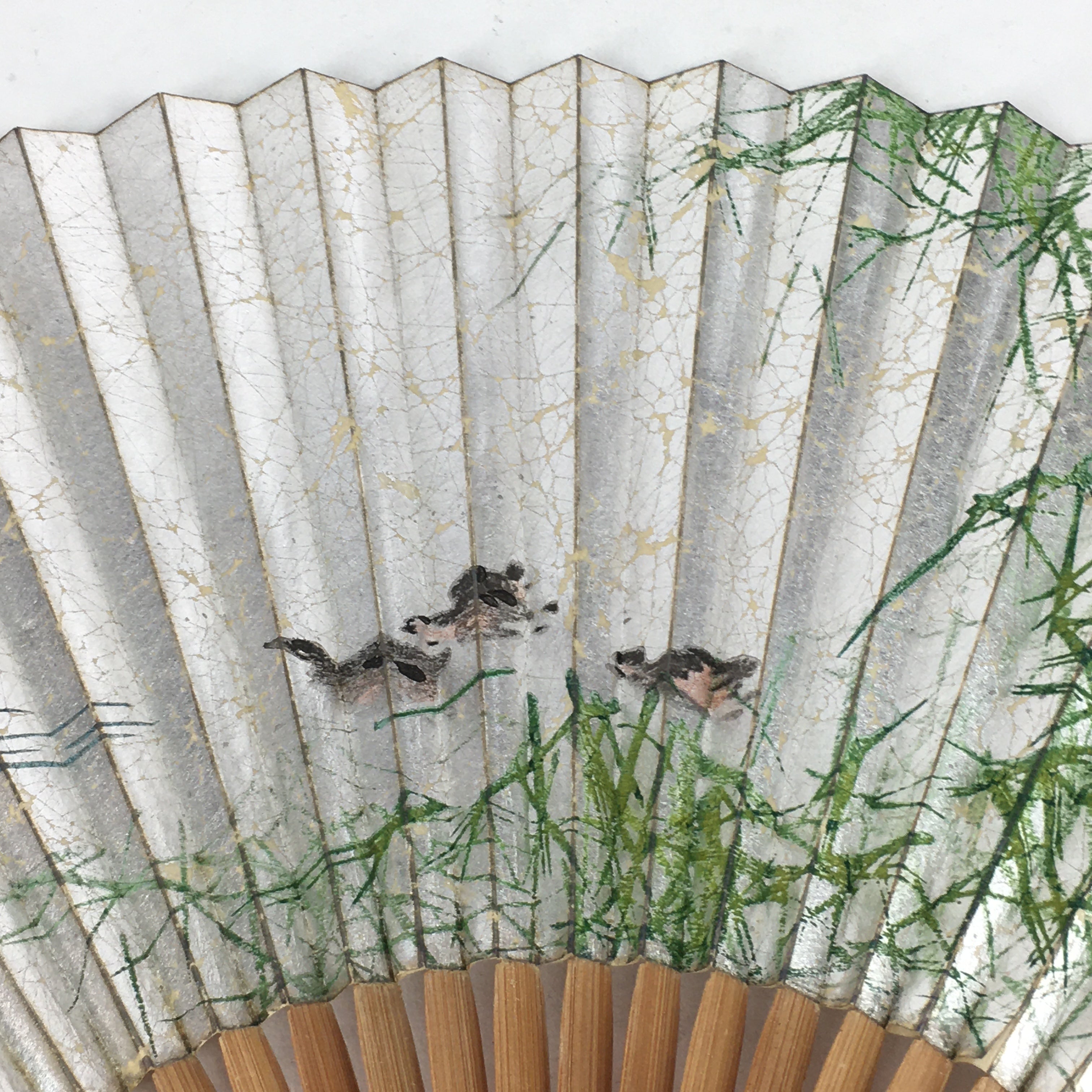 Japanese Folding Fan Vtg Sensu Bamboo Frame Silver Paper Birds 4D617