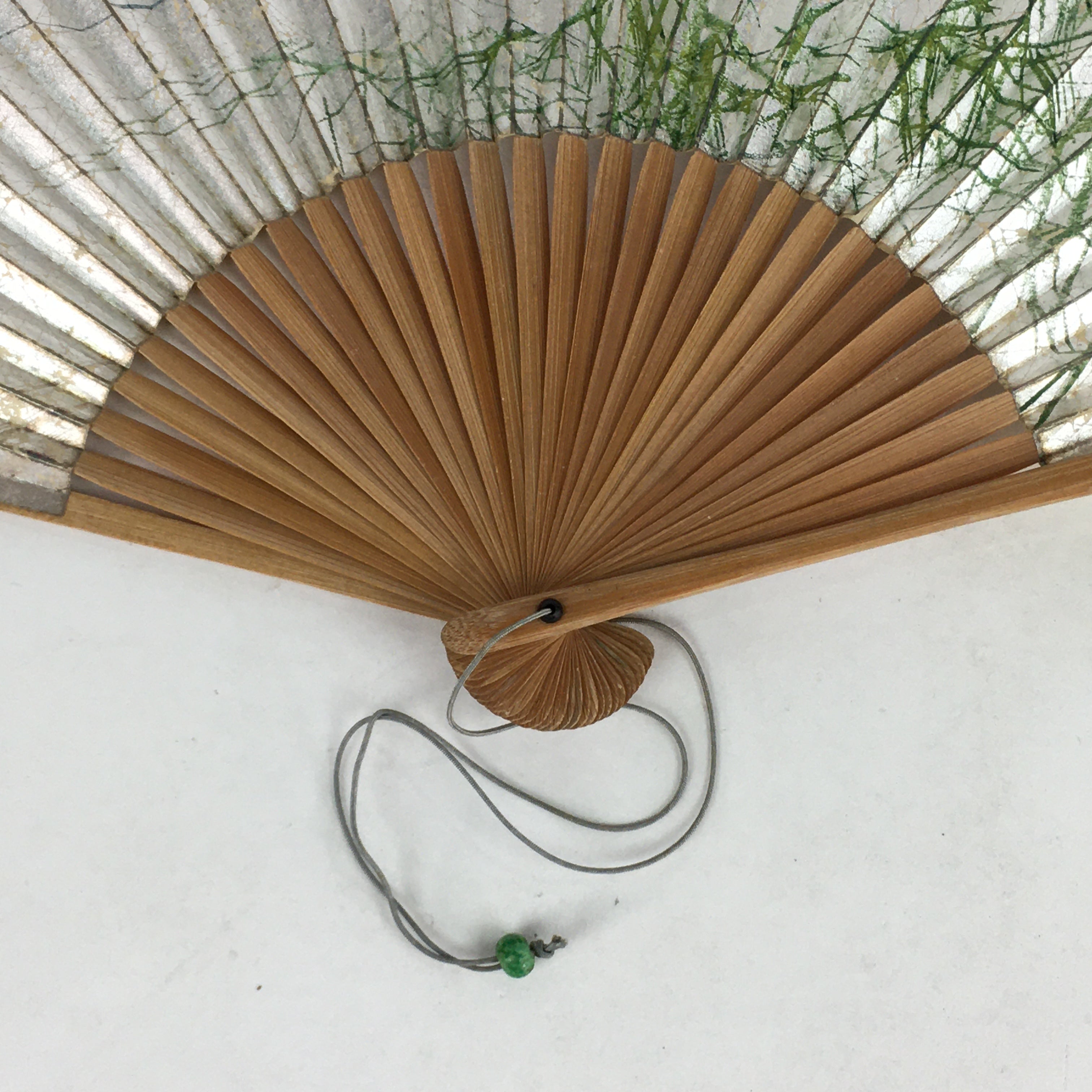 Japanese Folding Fan Vtg Sensu Bamboo Frame Silver Paper Birds 4D617