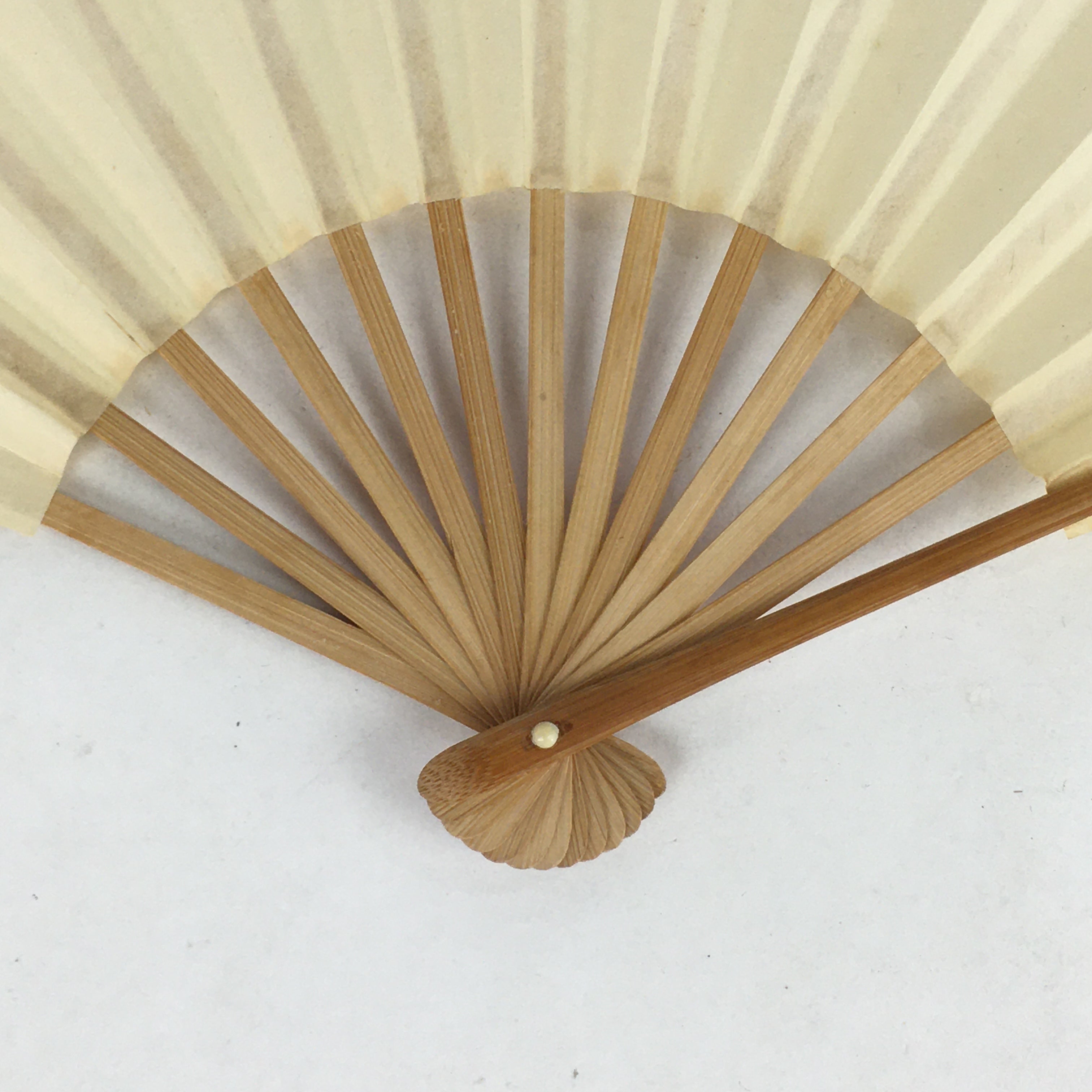 Japanese Folding Fan Vtg Sensu Bamboo Frame White Plain Paper 4D611