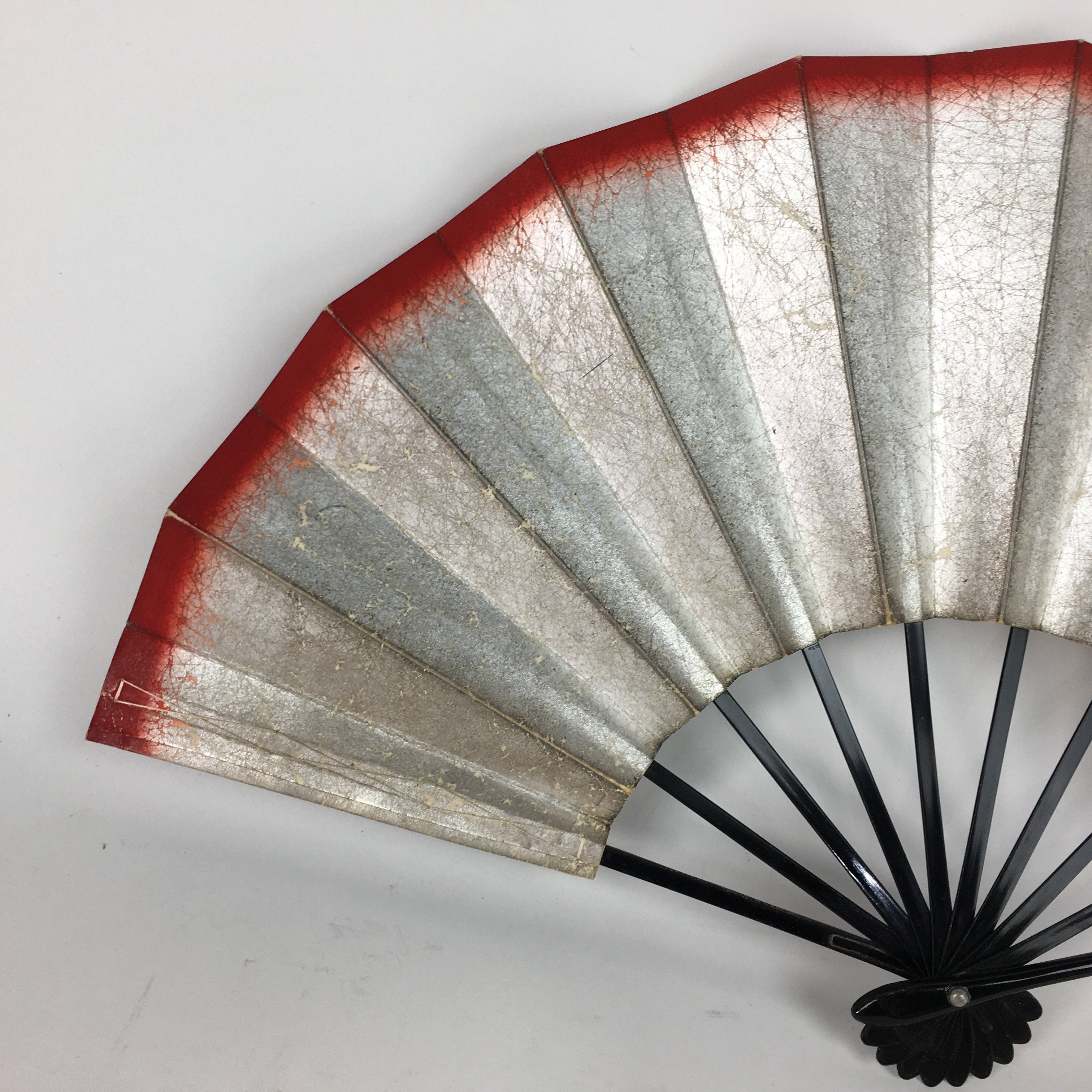 Japanese Folding Fan Vtg Sensu Paper Bamboo Frame Silver Red Edge 4D512