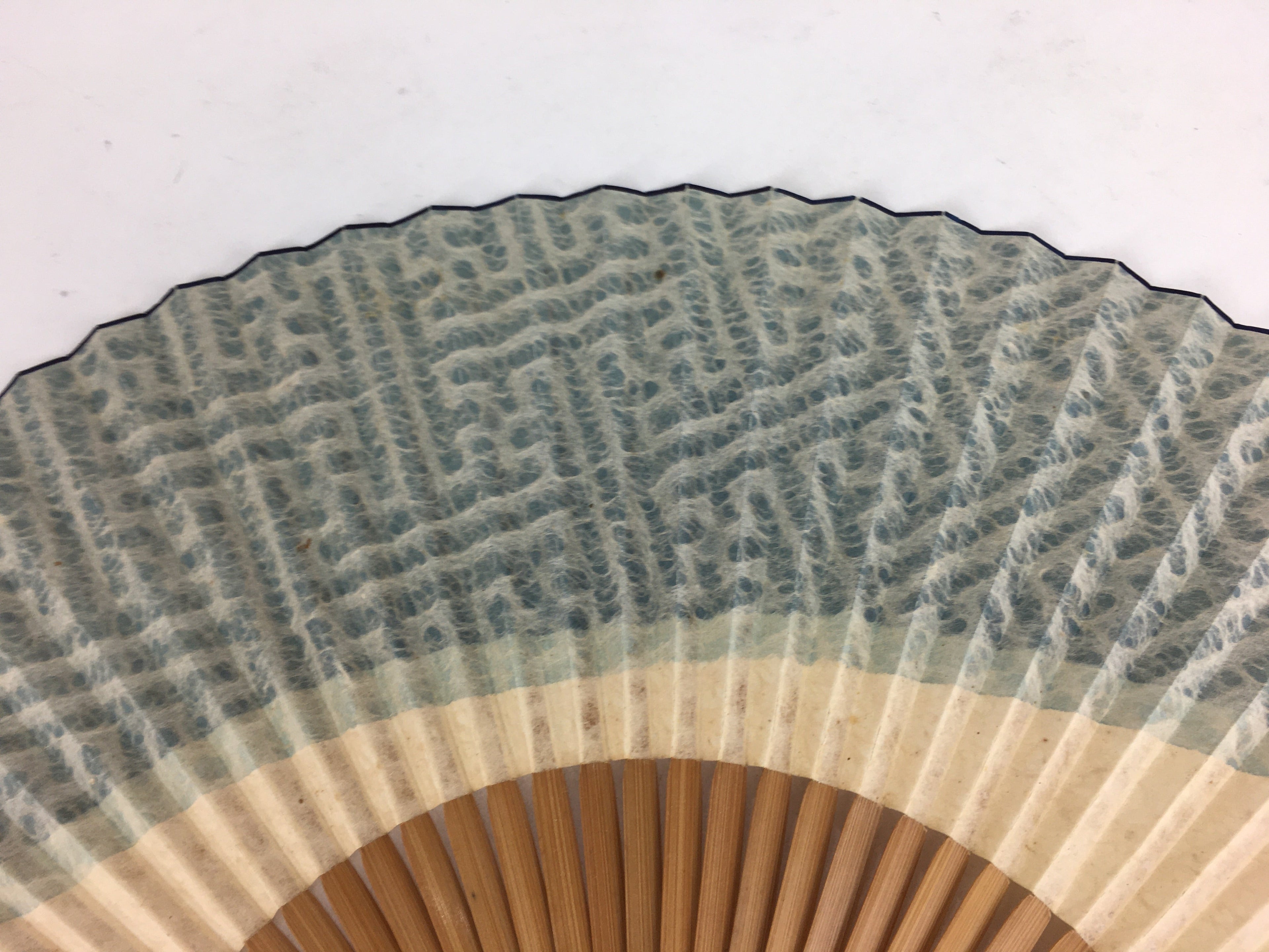 Japanese Folding Fan Vtg Sensu Vtg Japanese Paper Washi Bamboo Frame 4D550
