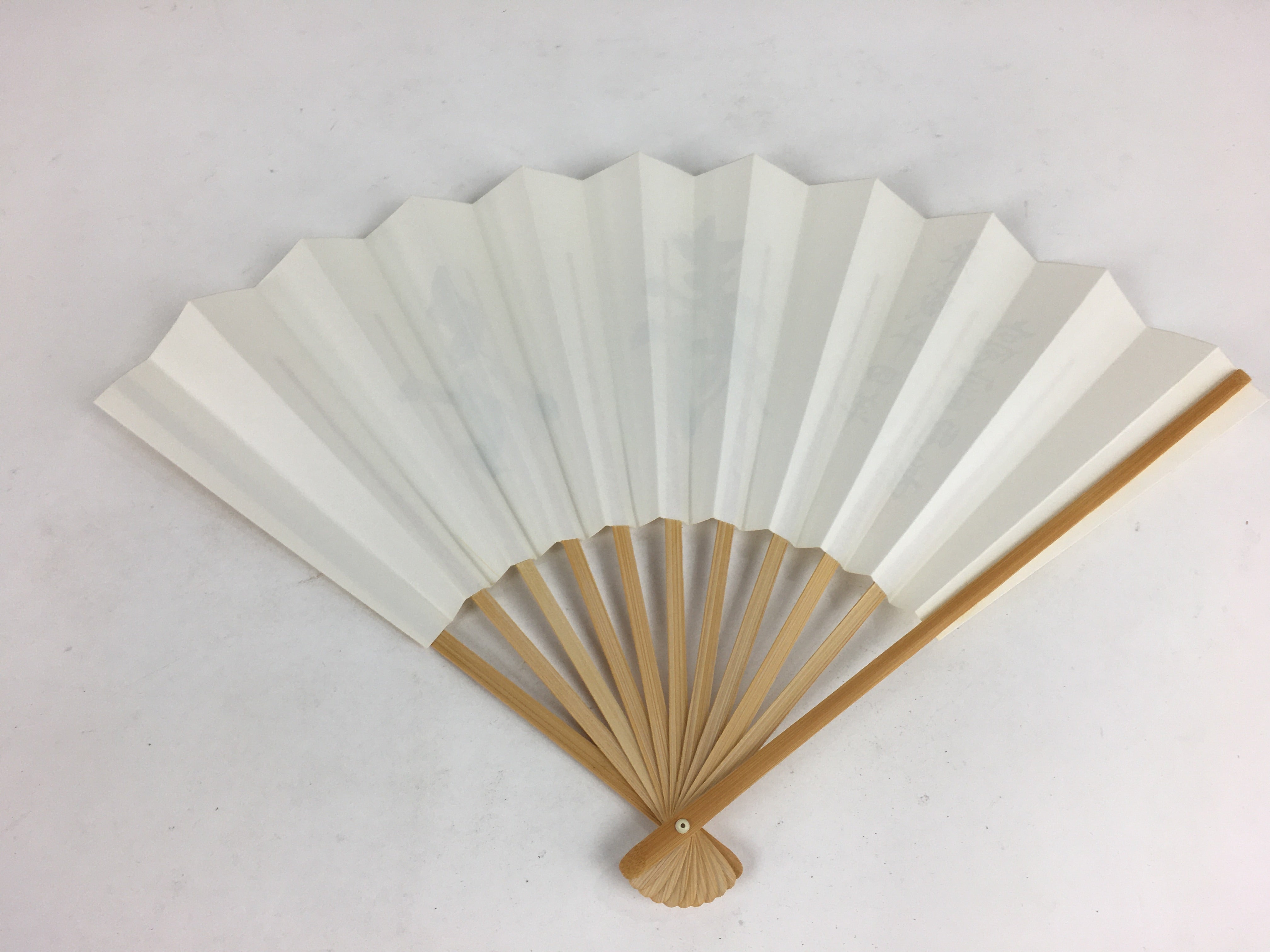 Japanese Folding Fan Vtg Sensu Vtg White Paper Bamboo Frame Kanji 4D558