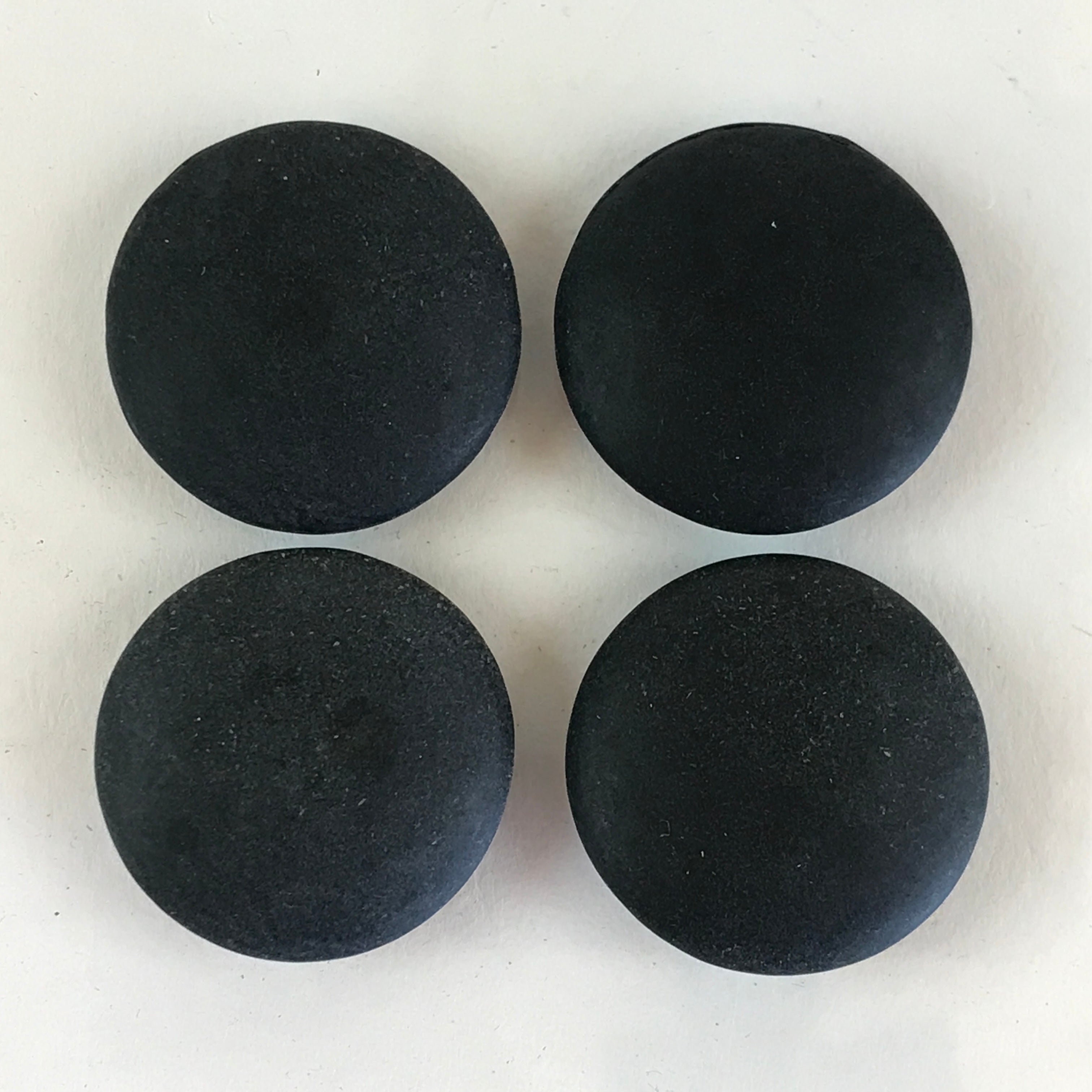 Japanese Go Stone Goishi Piece Set Vtg Traditional Game Black White GO ...
