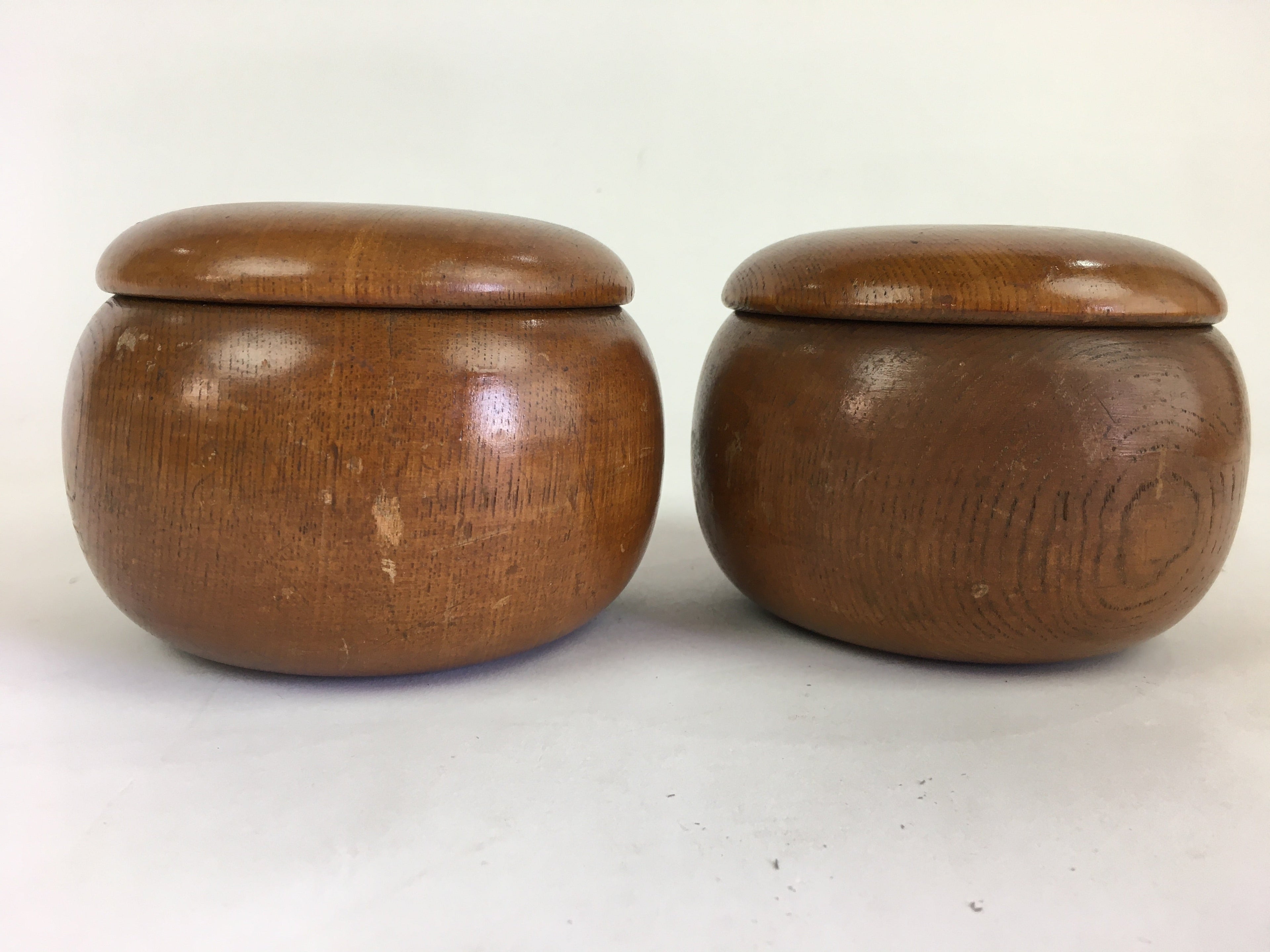 Japanese Go Stone Vtg Goishi Game Piece Set Brown Bowl Black White GO67