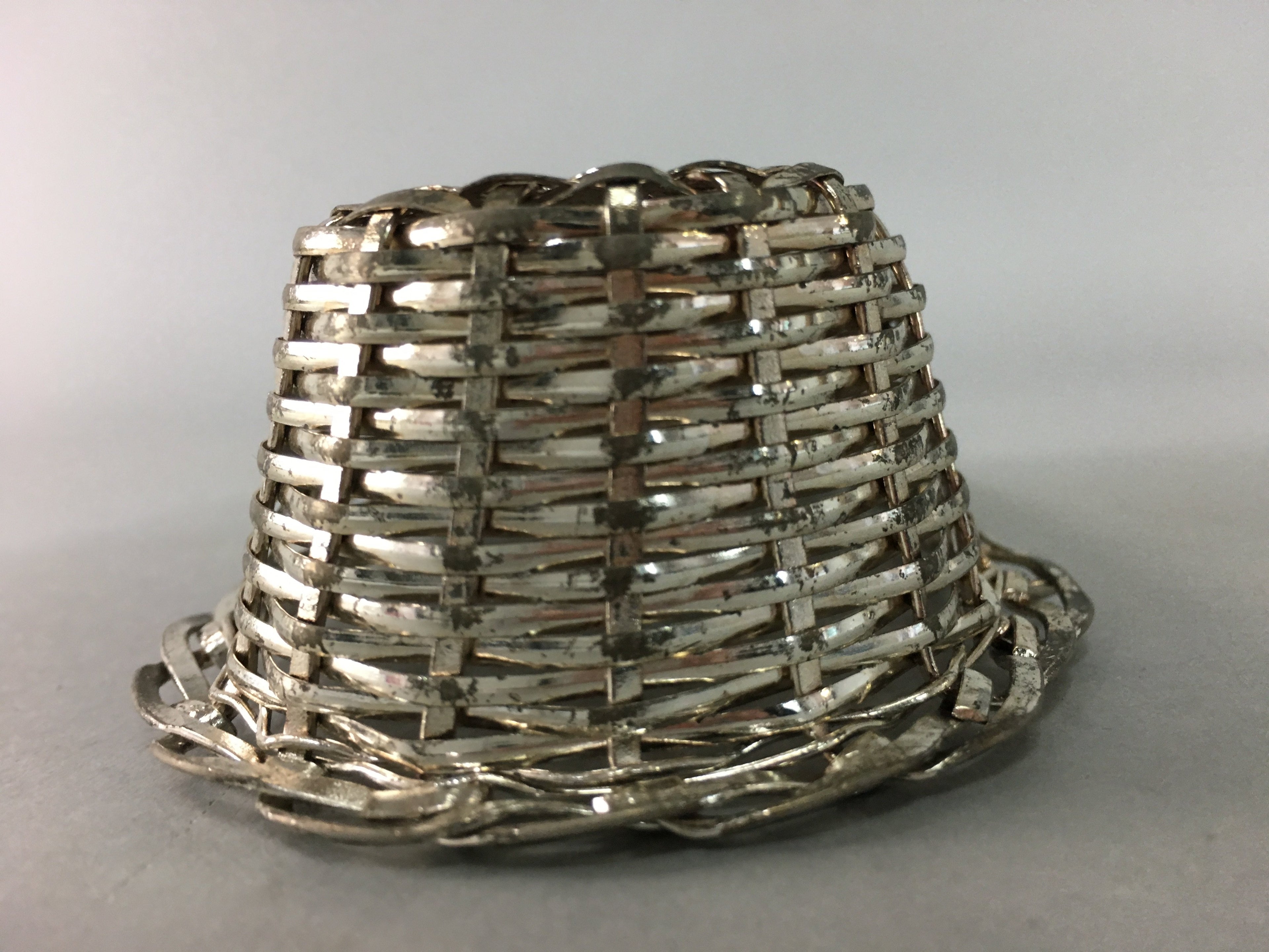 Japanese Hand Towel Basket Vtg Metal Holder Tray J798