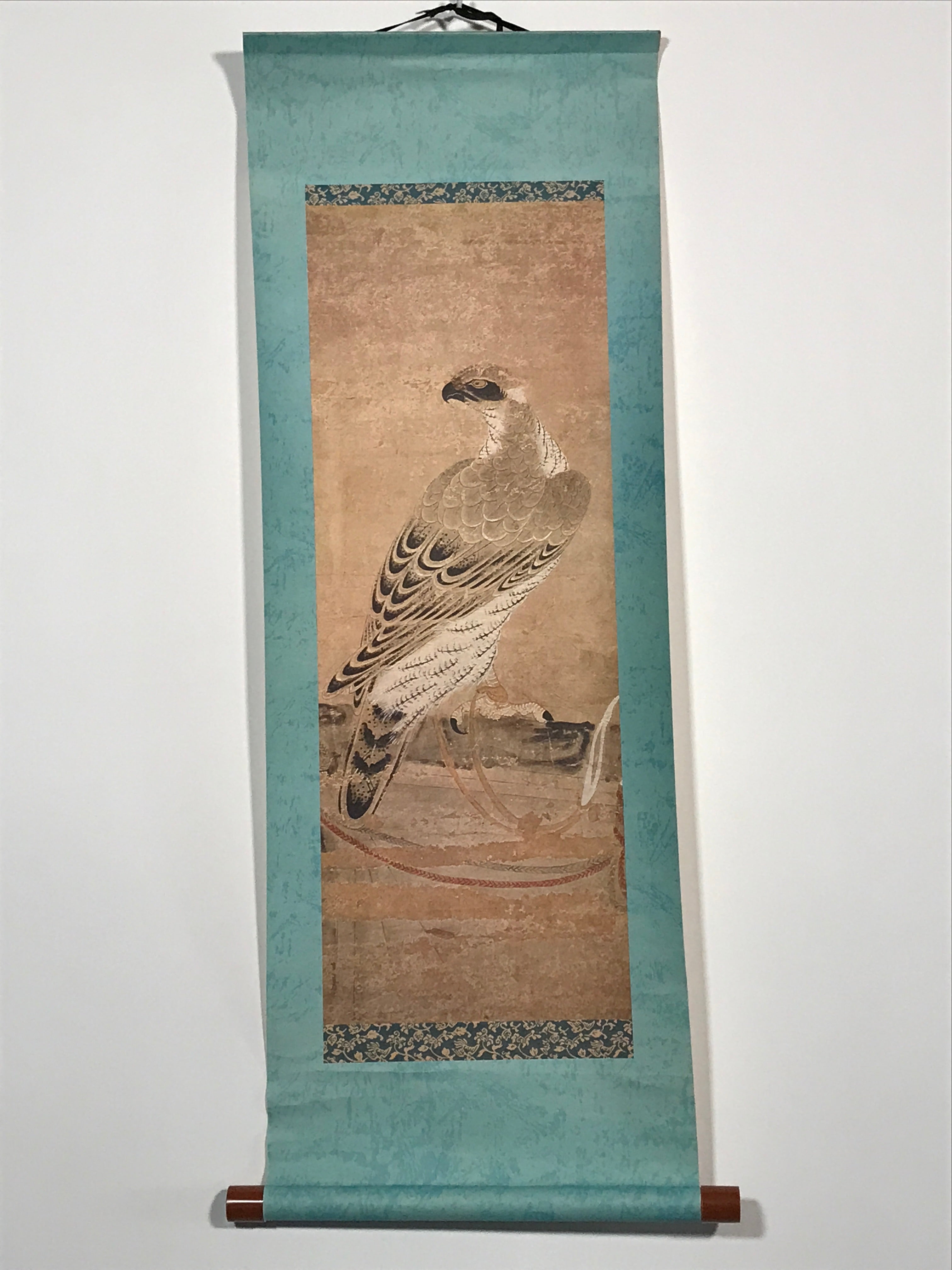 Japanese Hanging Scroll Printed Nihon-ga Hawk Victory Vtg Kakejiku Kakemono SC77