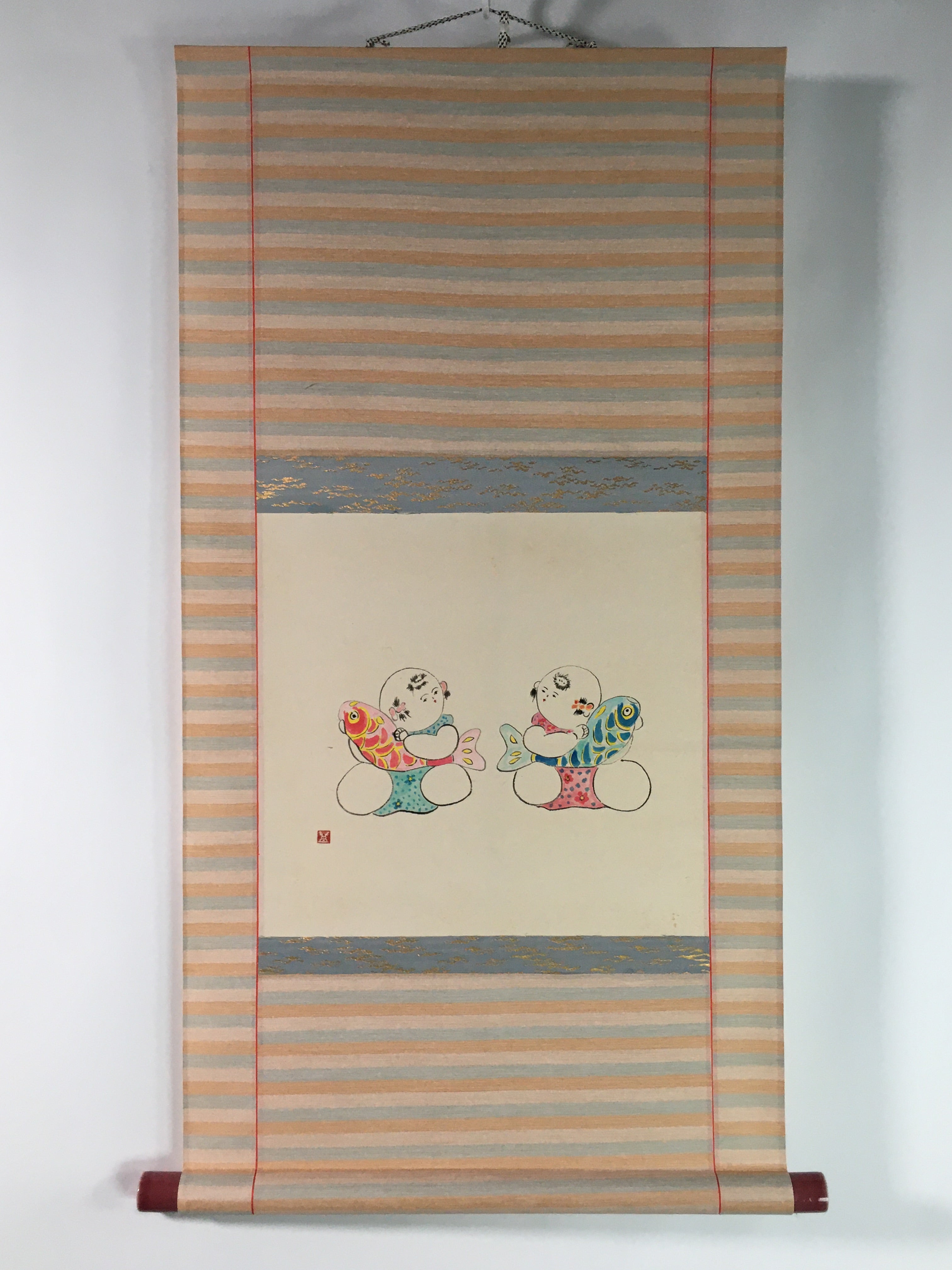 Japanese Hanging Scroll Vtg Kakejiku Kakemono Baby Red Blue Fish SC731