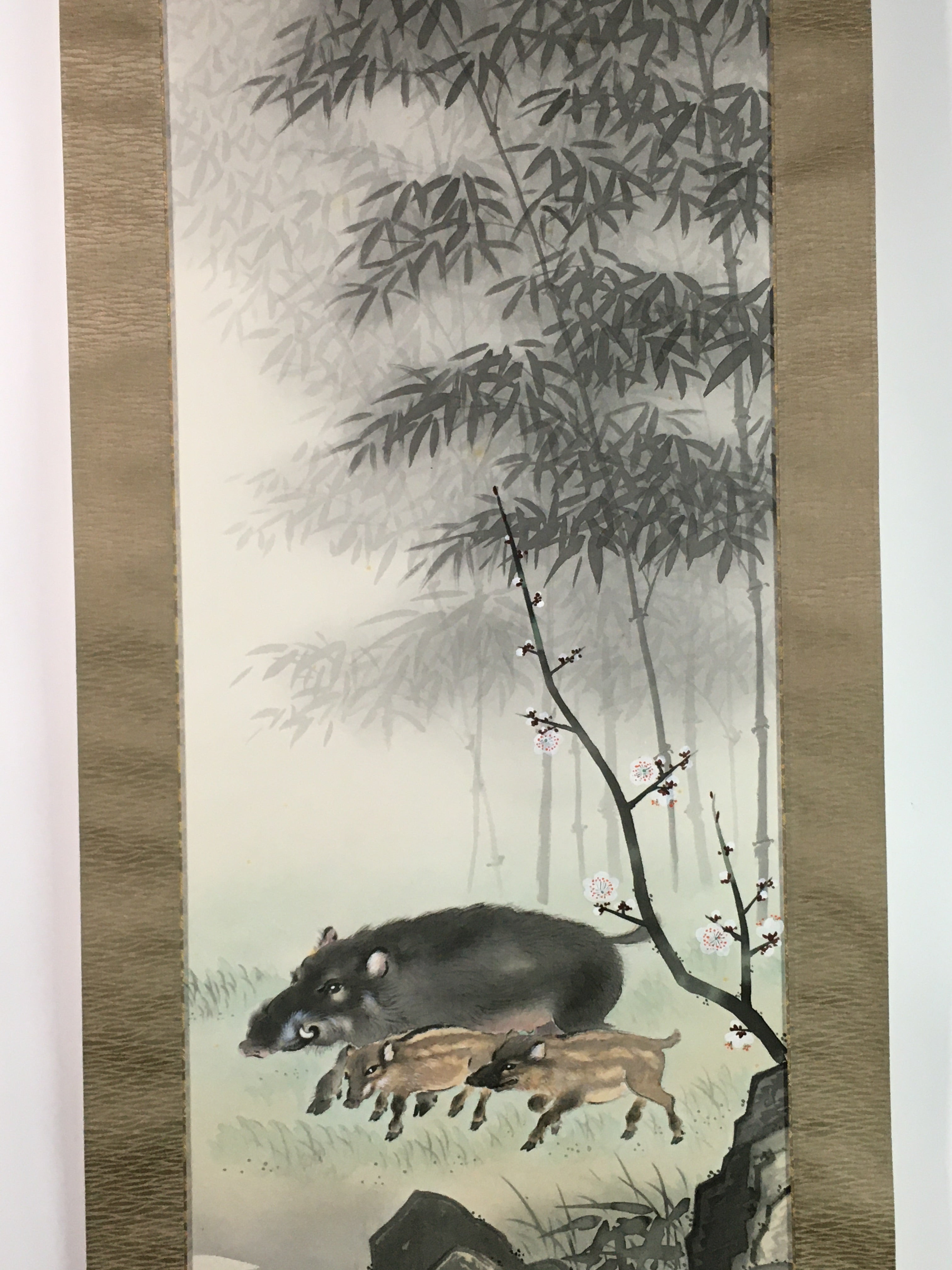 Japanese Hanging Scroll Vtg Kakejiku Kakemono Boar Mother Child SC740