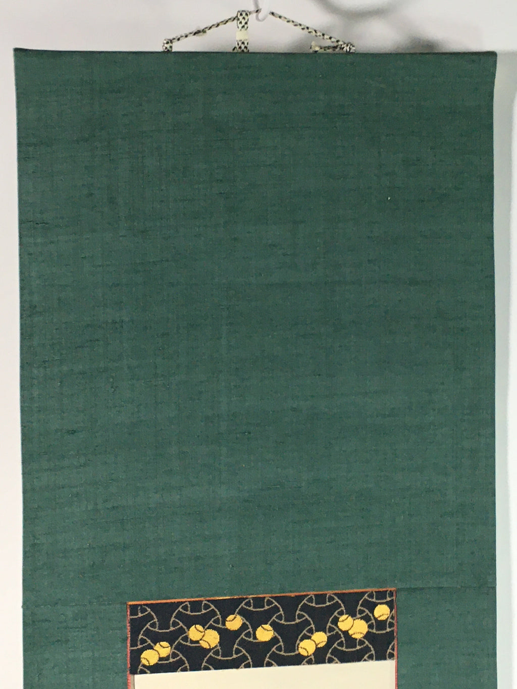 Japanese Hanging Scroll Vtg Kakejiku Kakemono Kimono Young Lady SC730