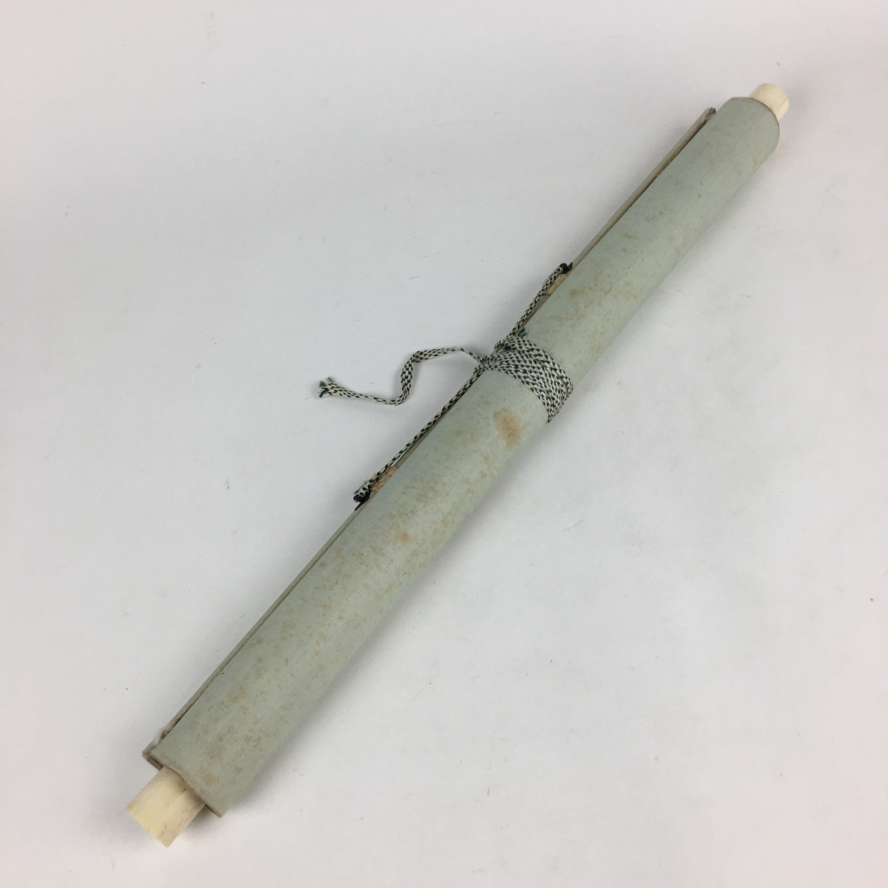 Japanese Hanging Scroll Vtg Kakejiku Kakemono Man's Portrait SC716