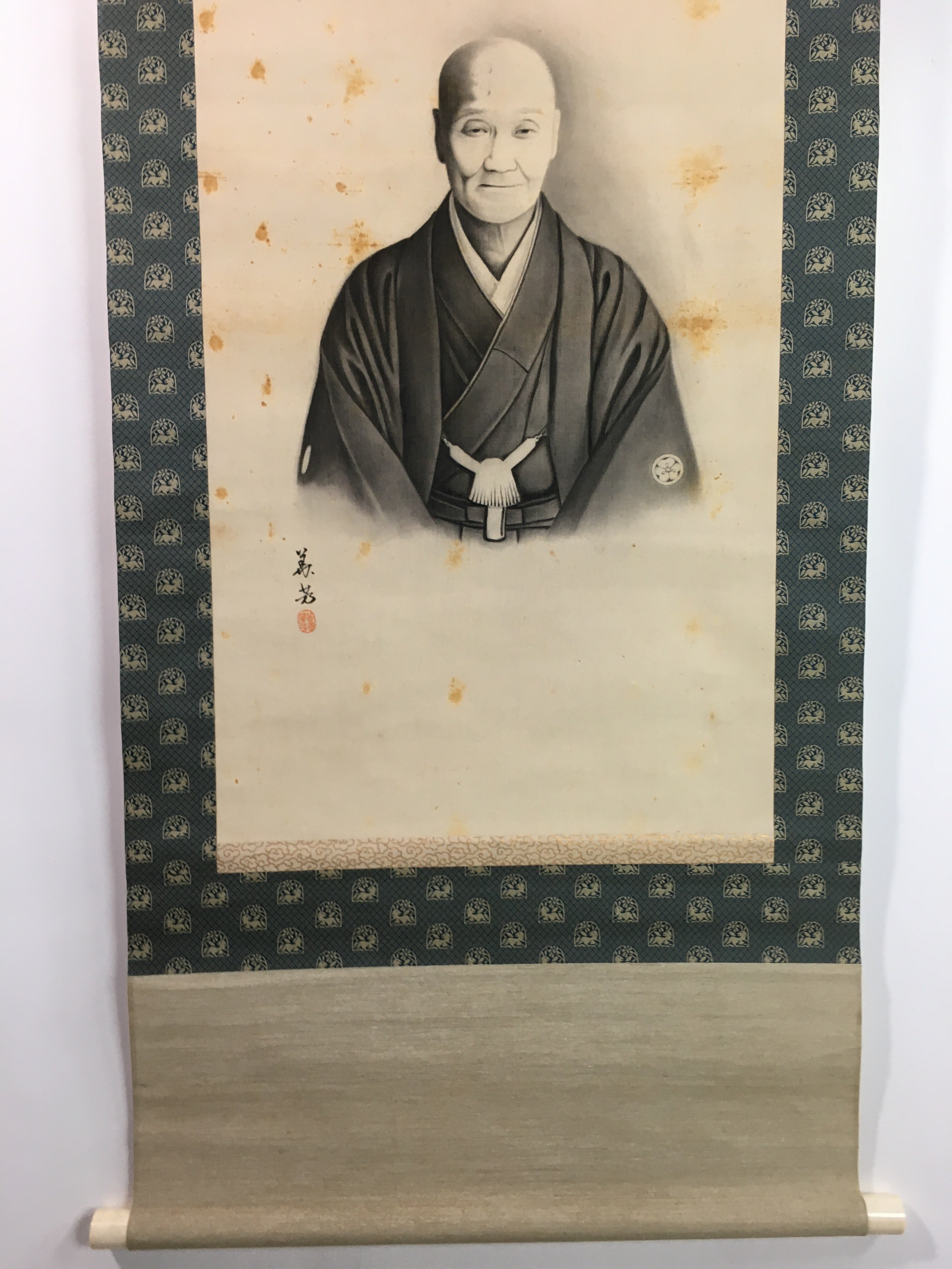 Japanese Hanging Scroll Vtg Kakejiku Kakemono Man's Portrait SC716