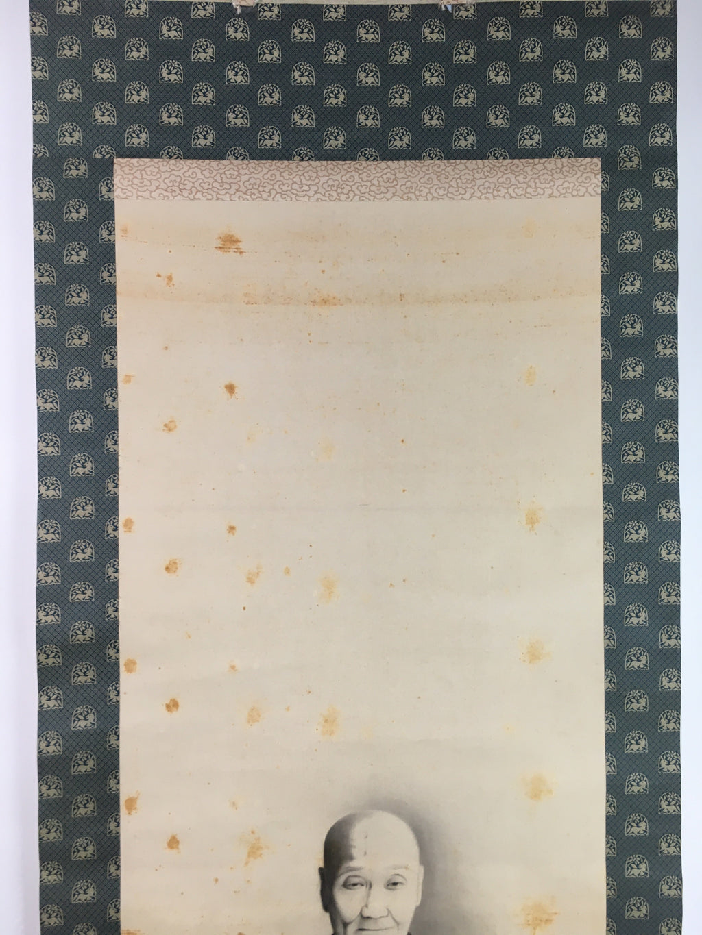 Japanese Hanging Scroll Vtg Kakejiku Kakemono Man's Portrait SC716