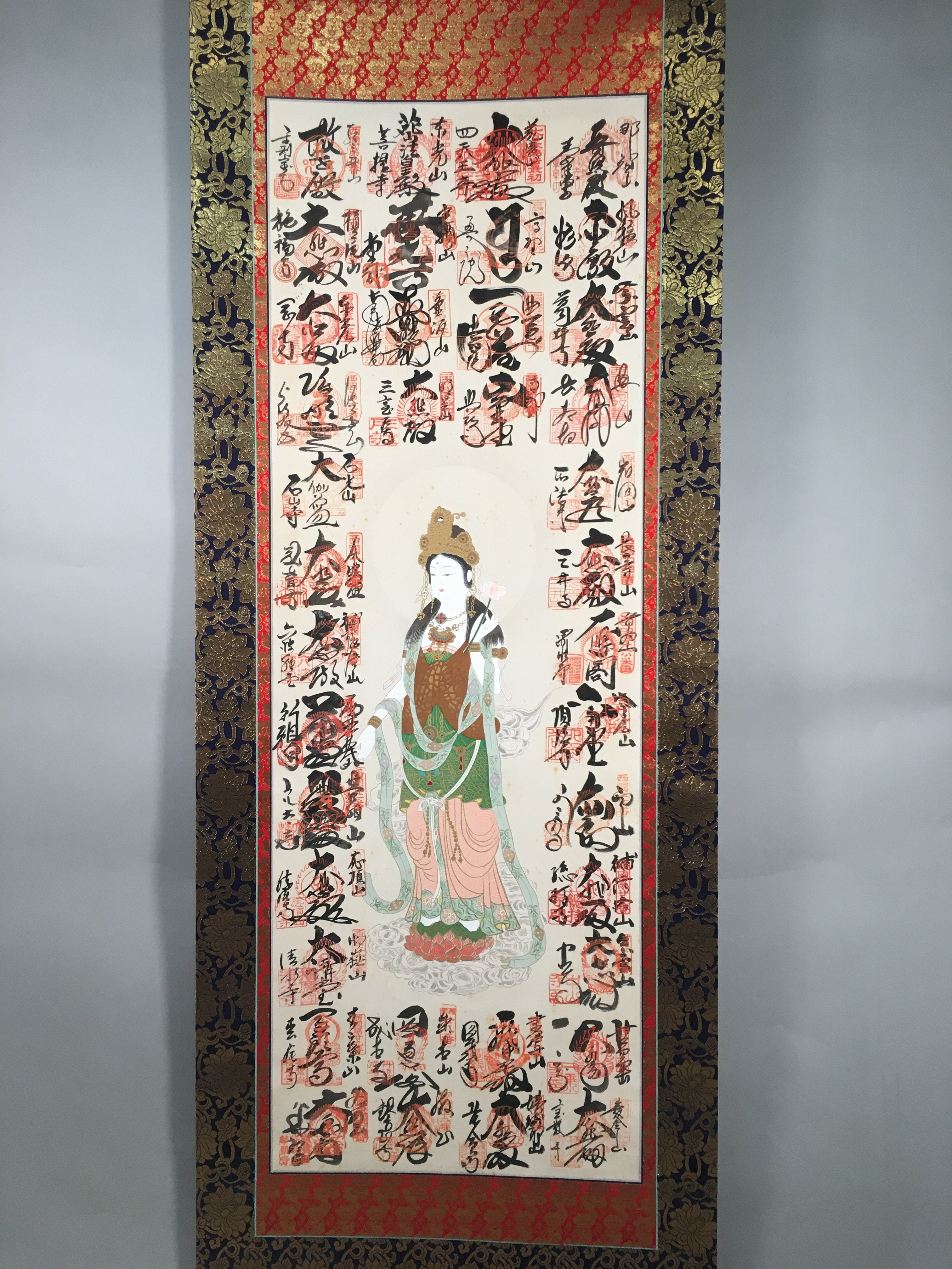 Japanese Hanging Scroll Vtg Kakejiku Kakemono Painting Buddhist Bosatsu SC585