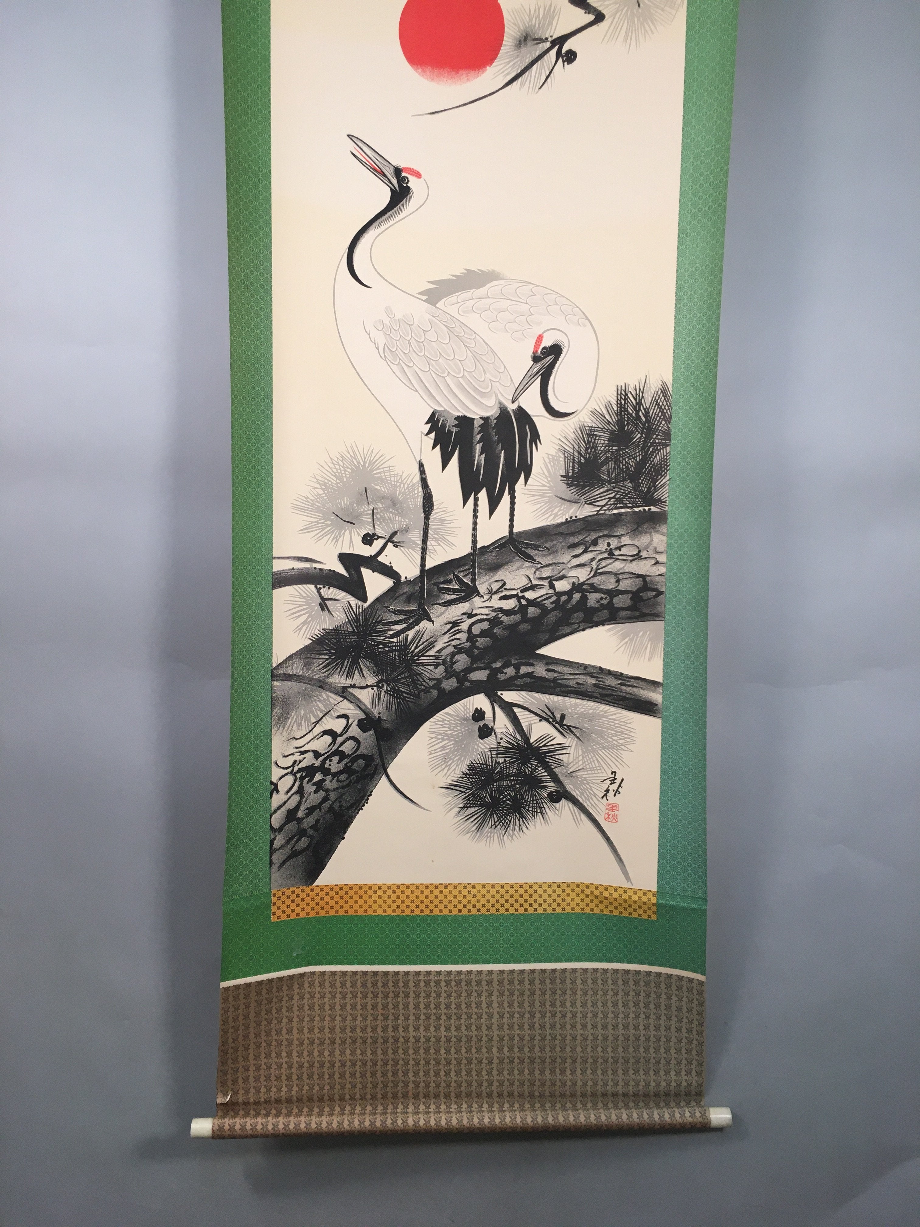 Japanese Hanging Scroll Vtg Kakejiku Kakemono Painting Crane Rising Sun SC569