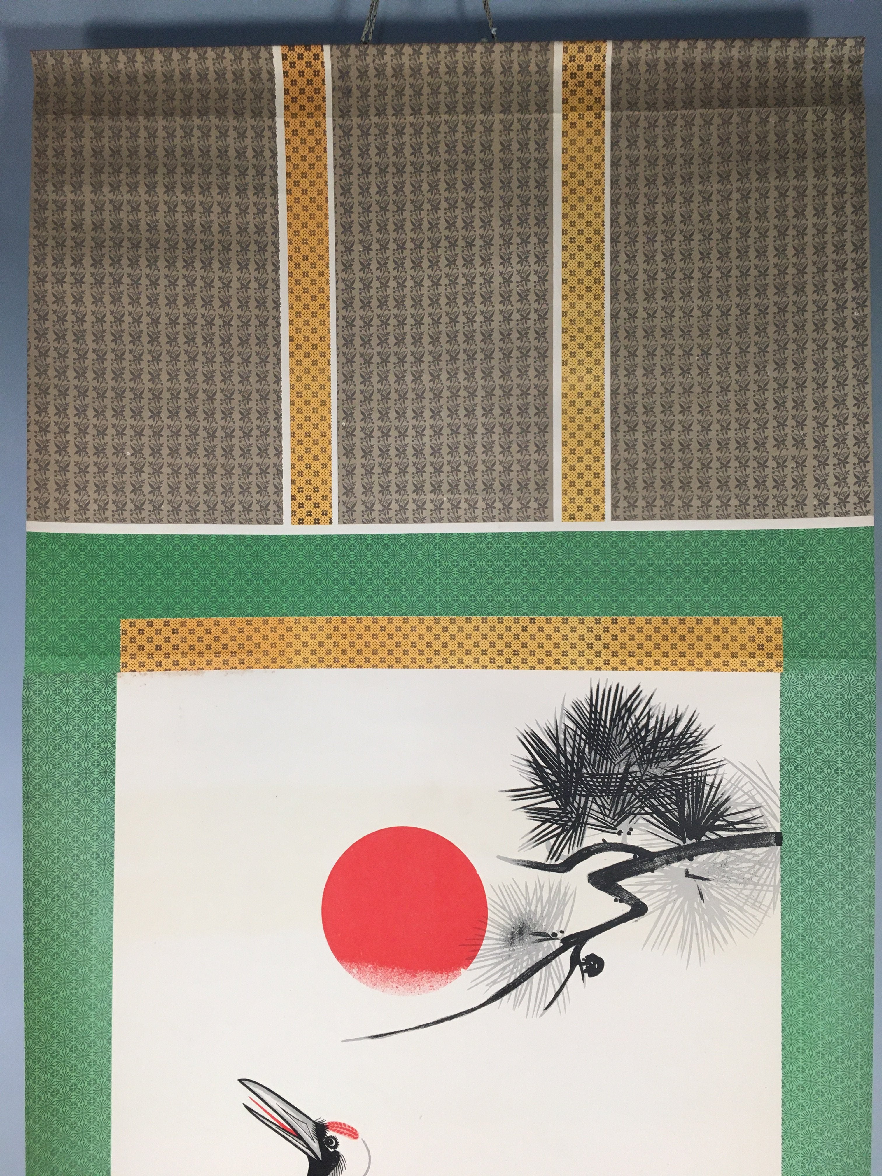 Japanese Hanging Scroll Vtg Kakejiku Kakemono Painting Crane Rising Sun SC569