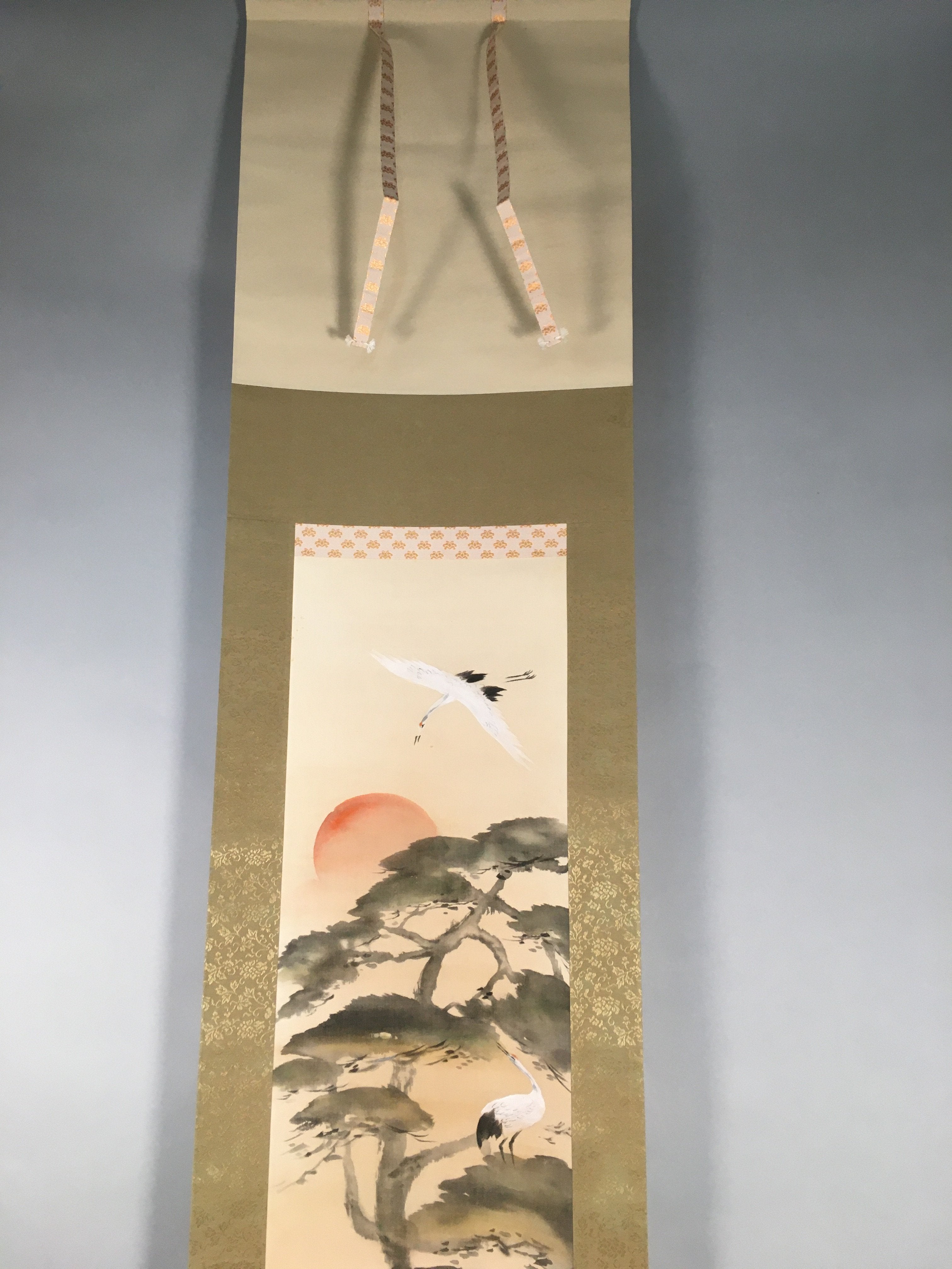 Japanese Hanging Scroll Vtg Kakejiku Kakemono Painting Crane Rising Sun SC572