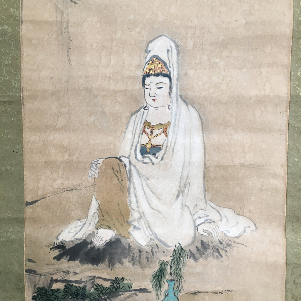Japanese Hanging Scroll Vtg Kakejiku Kakemono Painting Kannon Bodhisattva SC689