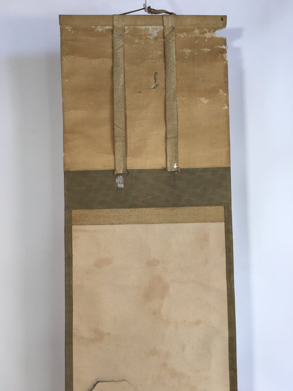 Japanese Hanging Scroll Vtg Kakejiku Kakemono Painting Mount Fuji Traveler SC62