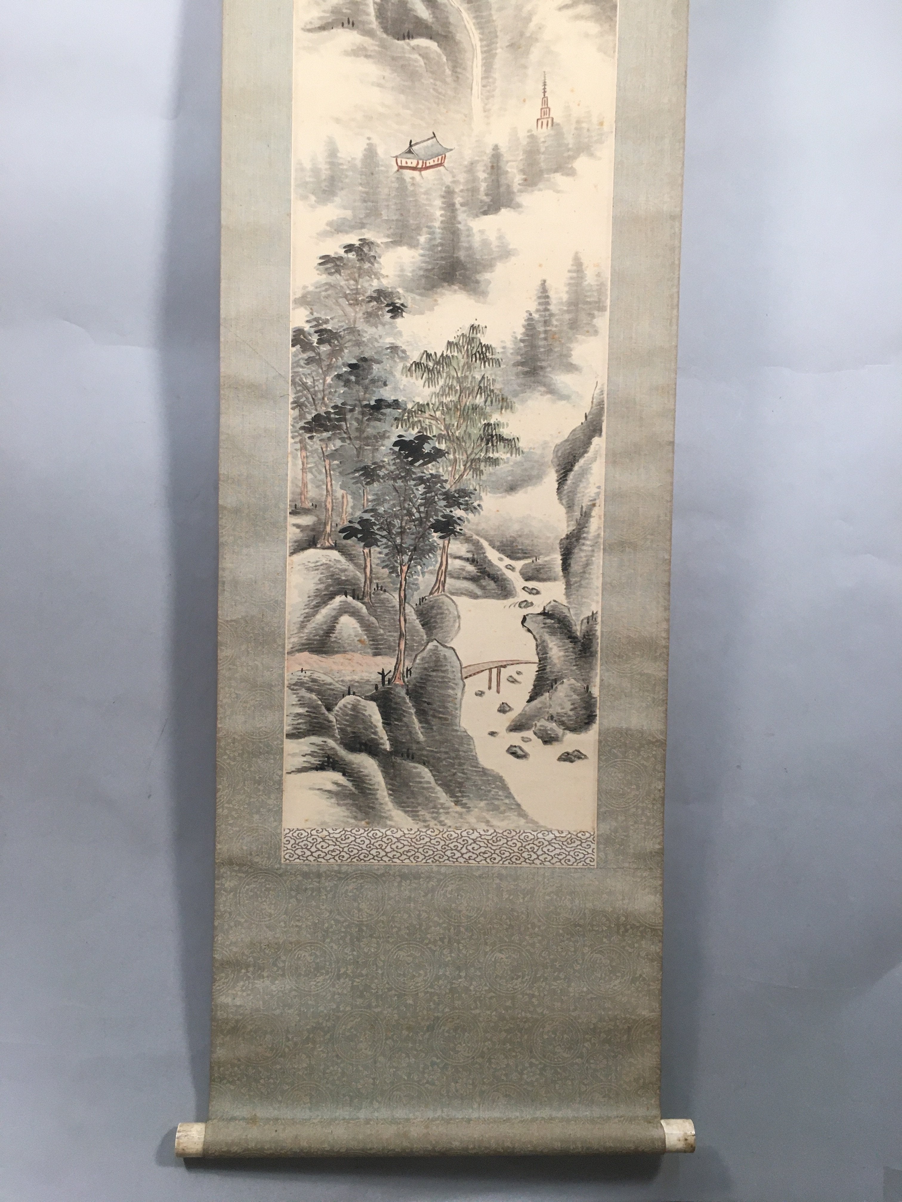 Japanese Hanging Scroll Vtg Kakejiku Kakemono Painting Mountain River SC583