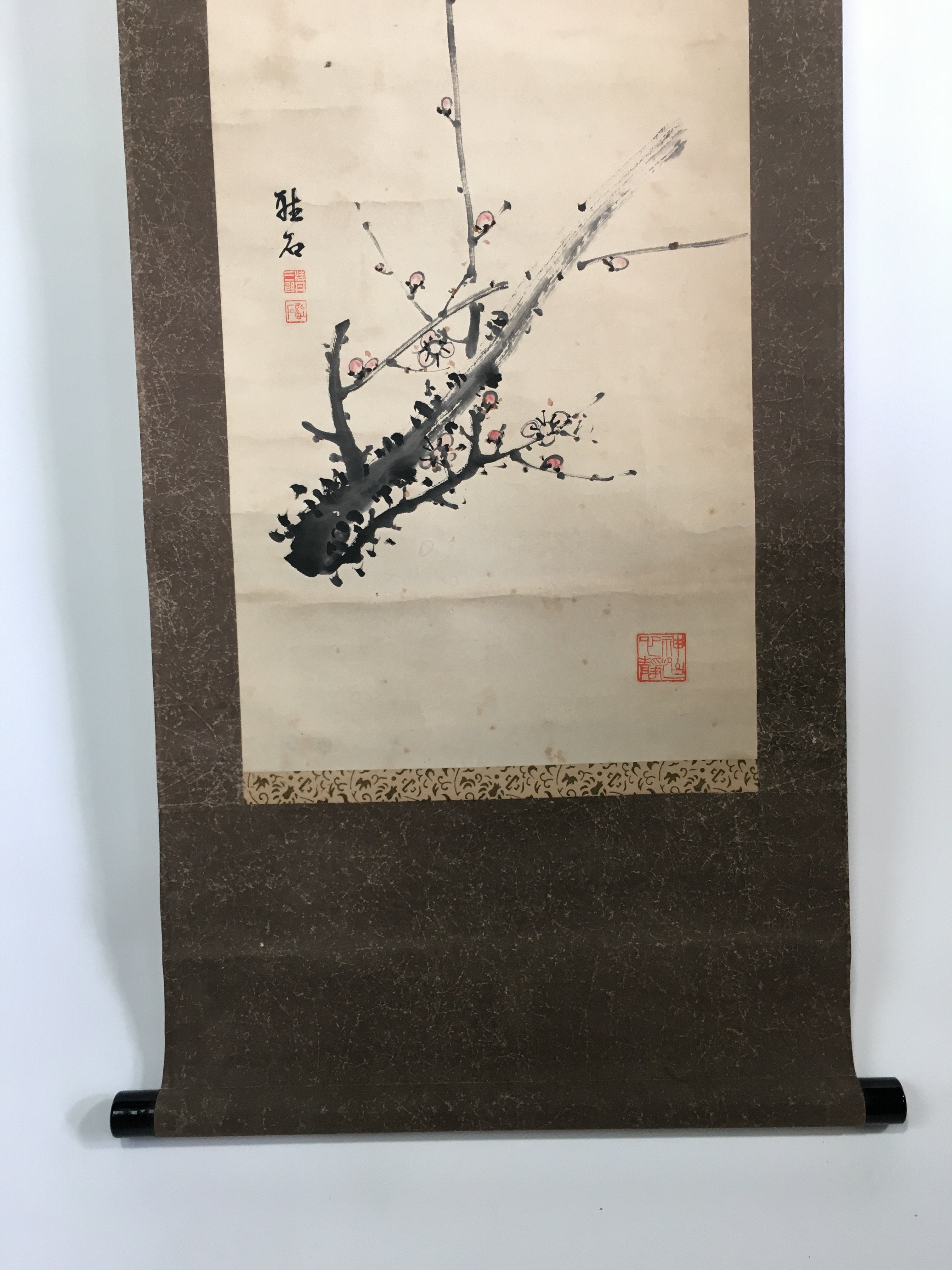 Japanese Hanging Scroll Vtg Kakejiku Kakemono Painting Plum Blossom SC590