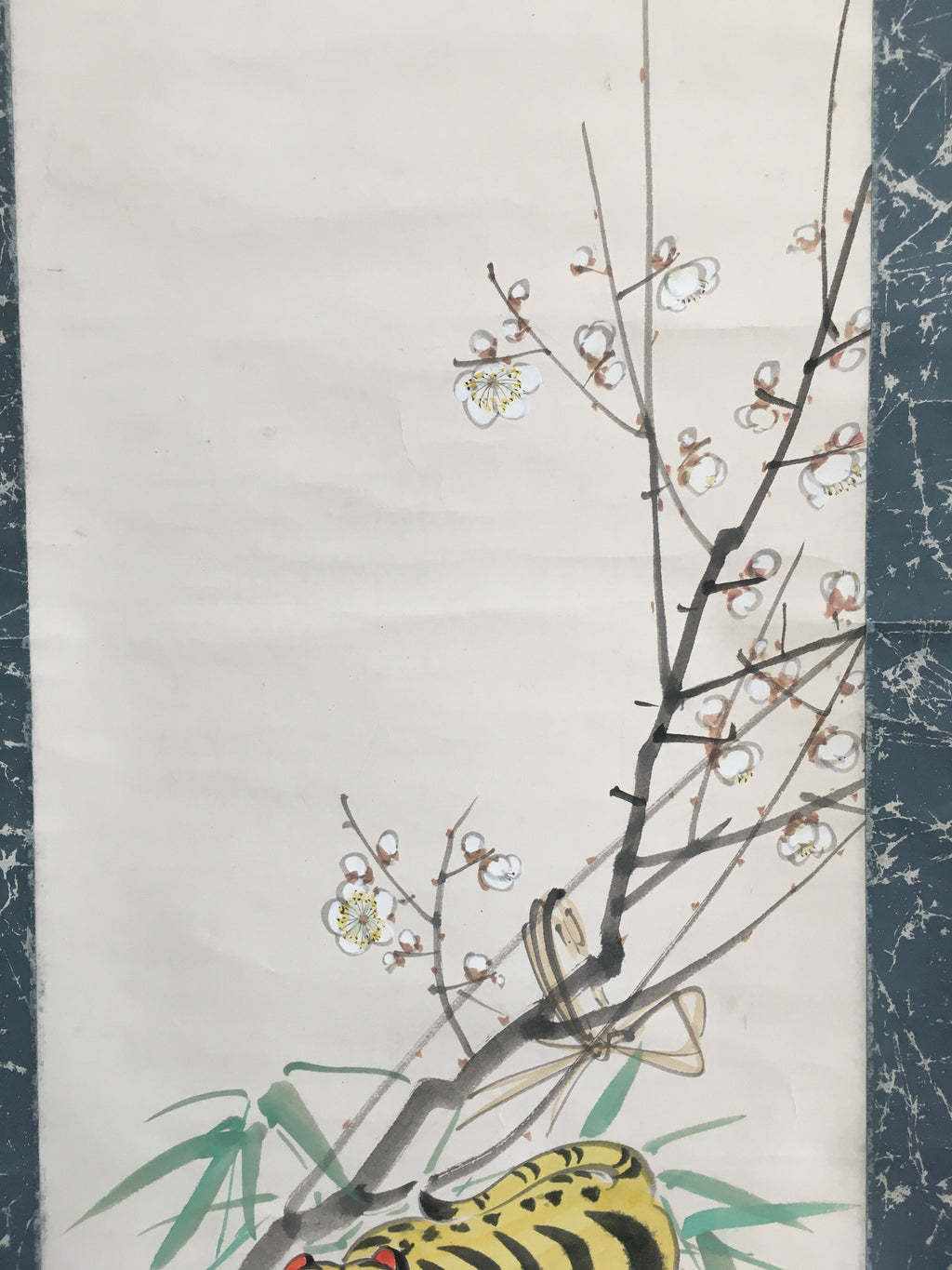 Japanese Hanging Scroll Vtg Kakejiku Kakemono Painting Plum Blossom Tiger SC694
