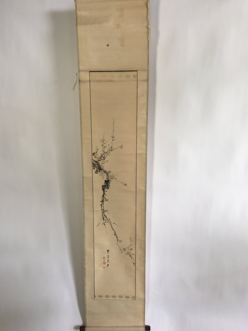 Japanese Hanging Scroll Vtg Kakejiku Kakemono Painting Plum blossoms SC685