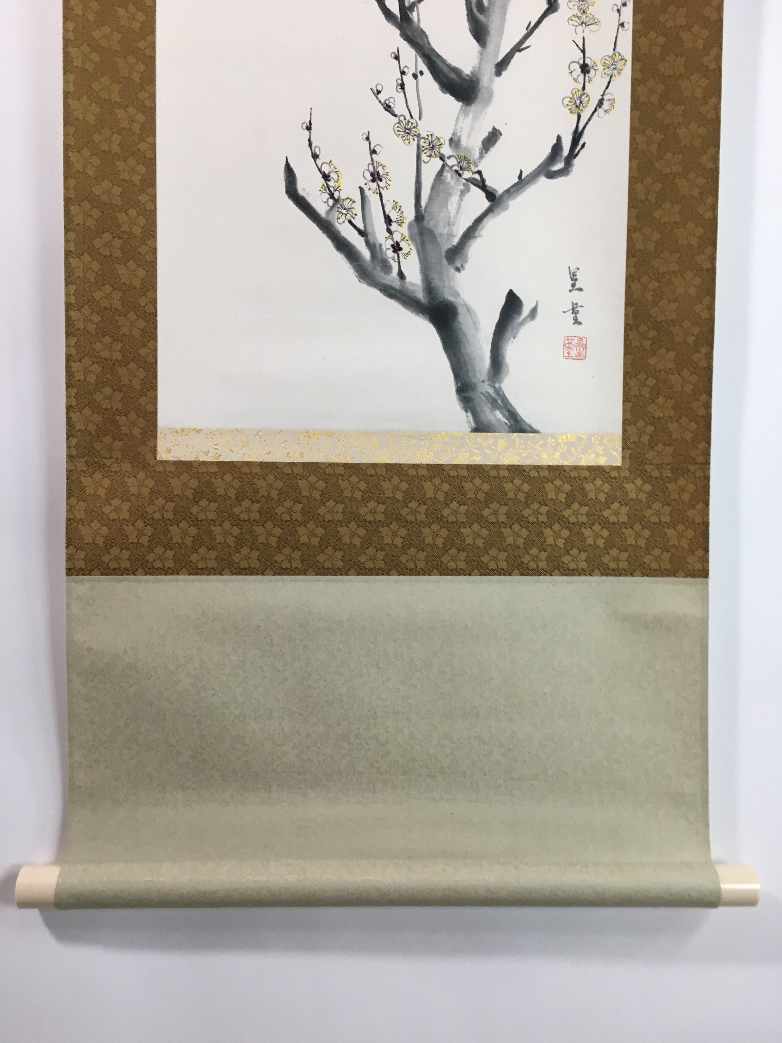 Japanese Hanging Scroll Vtg Kakejiku Kakemono Plum Blossom SC712