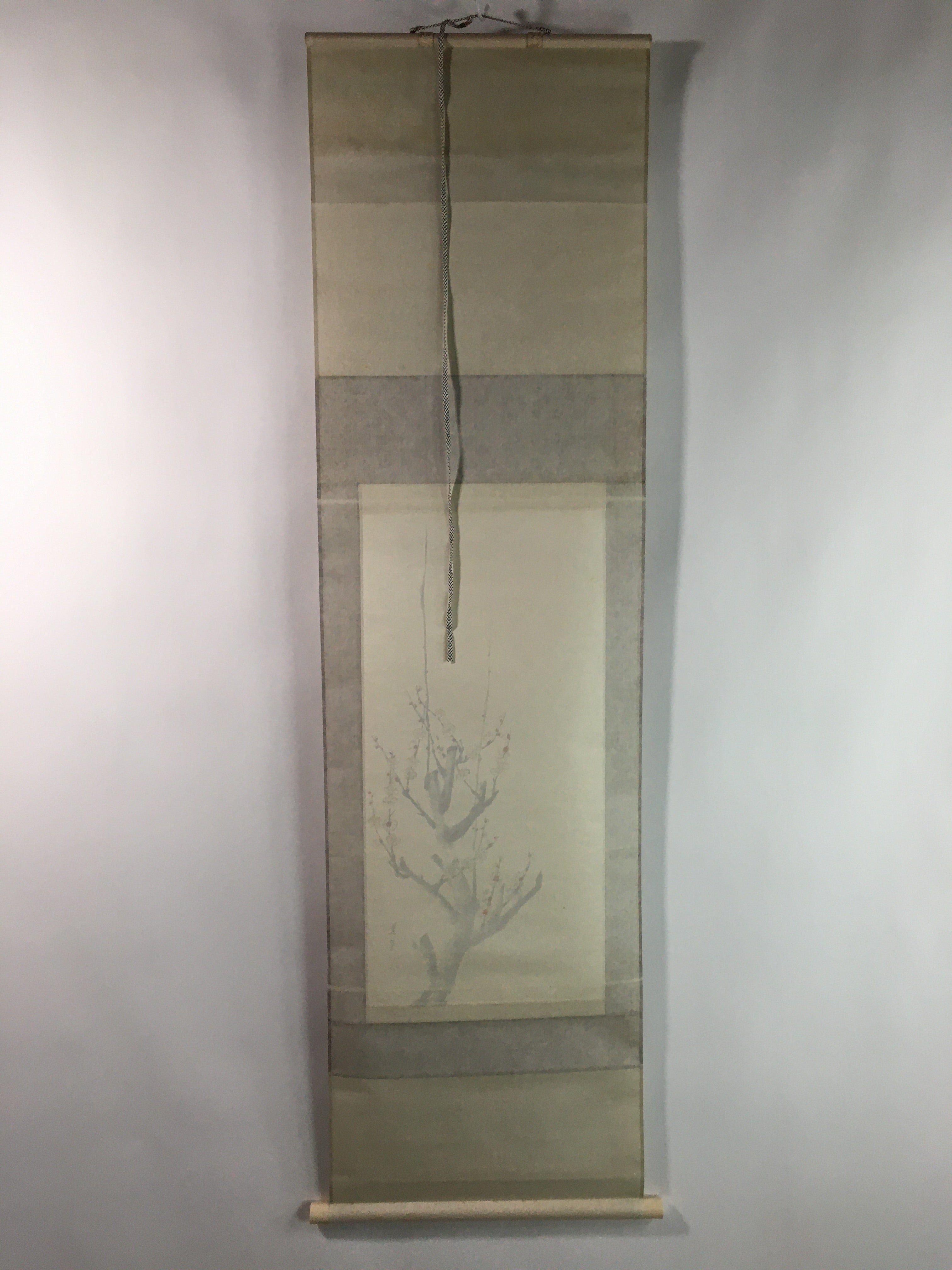Japanese Hanging Scroll Vtg Kakejiku Kakemono Plum Blossom SC712