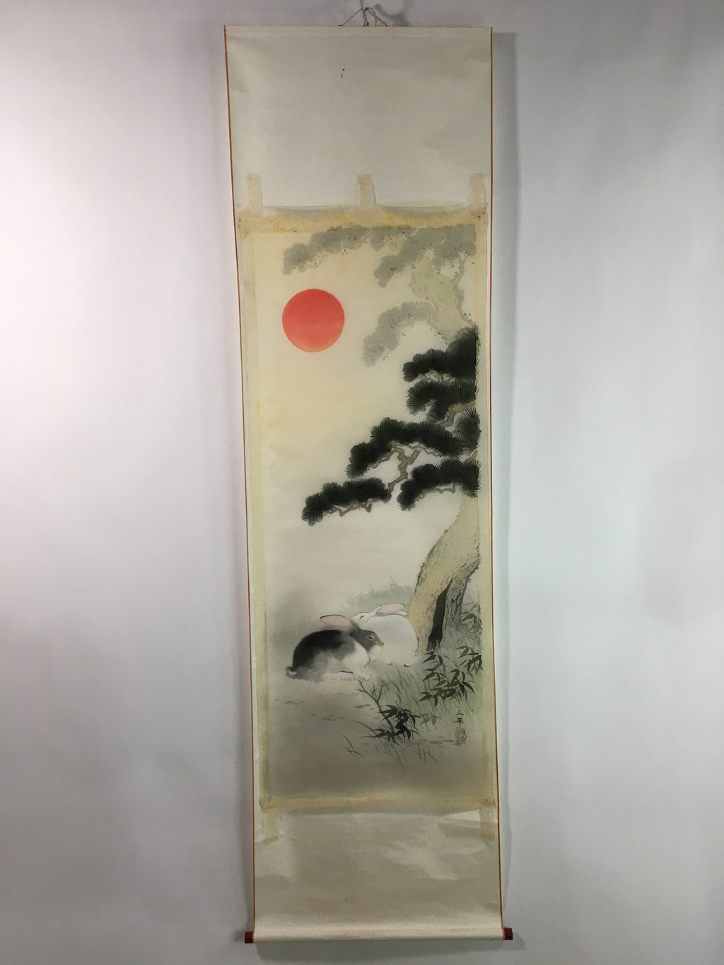 Japanese Hanging Scroll Vtg Kakejiku Kakemono Rabbit Pine Tree Sun SC752