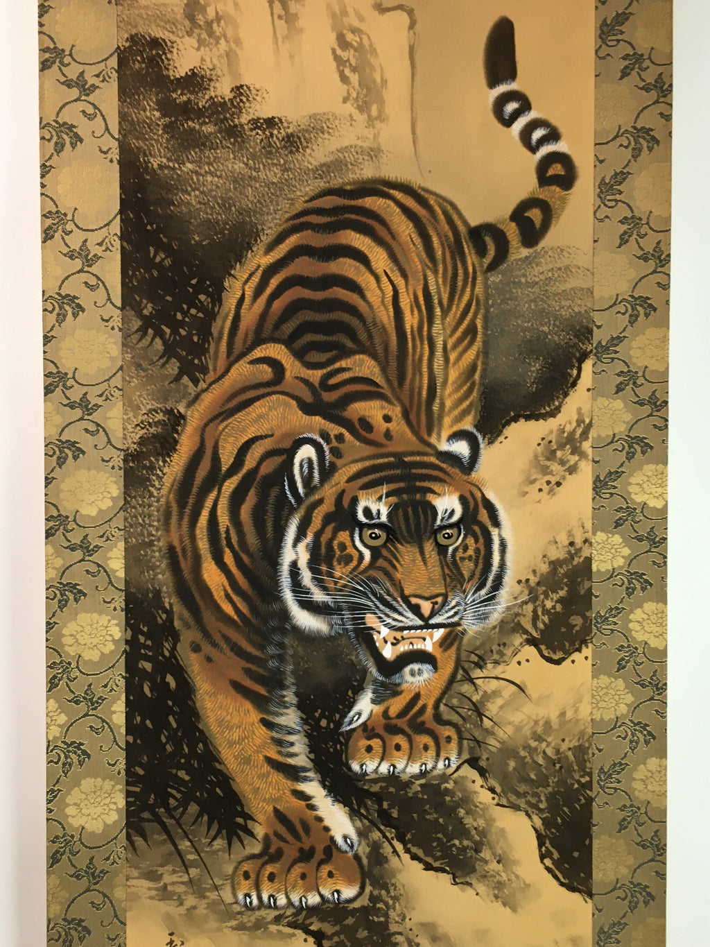 Japanese Hanging Scroll Vtg Kakejiku Kakemono Tiger Painting Zodiac Animal SC728