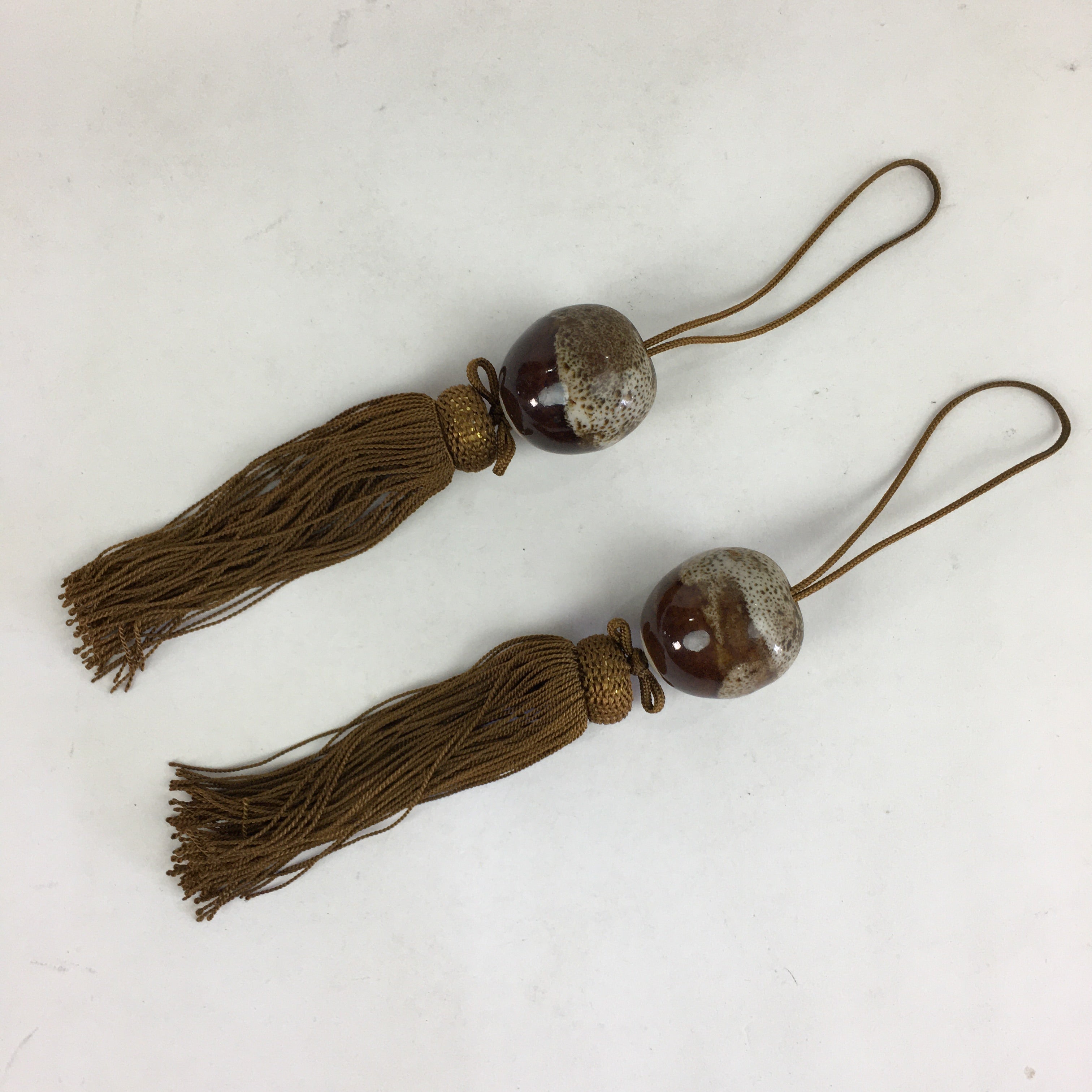 Japanese Hanging Scroll Weights Vtg Fuchin Porcelain Brown Tassel FC277