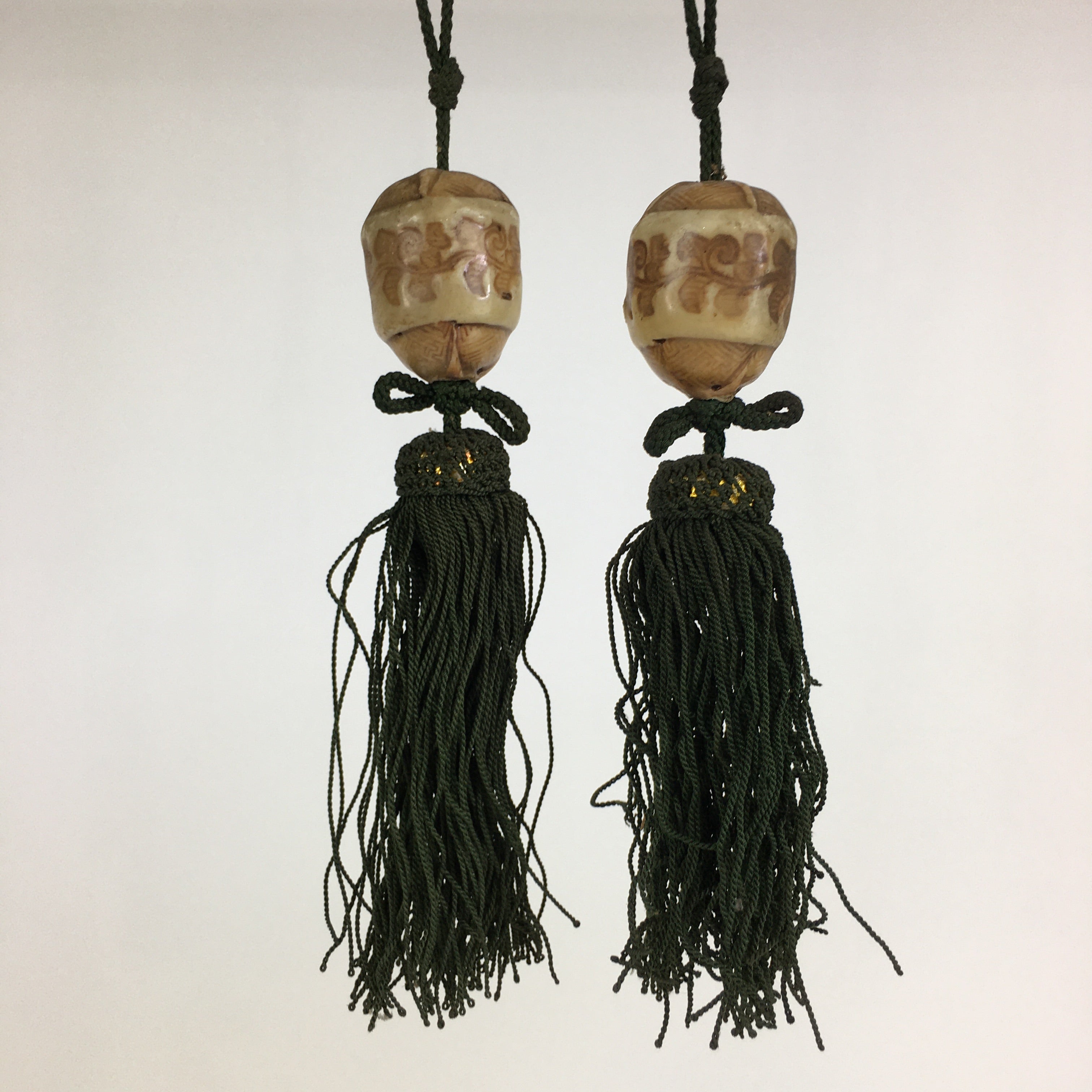 Japanese Hanging Scroll Weights Vtg Fuchin Porcelain Green Tassel FC270
