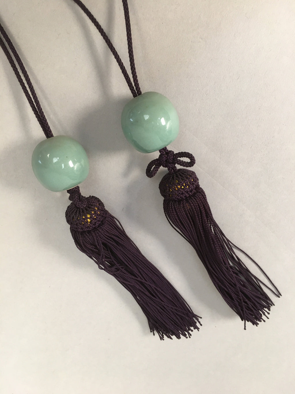 Japanese Hanging Scroll Weights Vtg Fuchin Porcelain Purple Tassel FC265