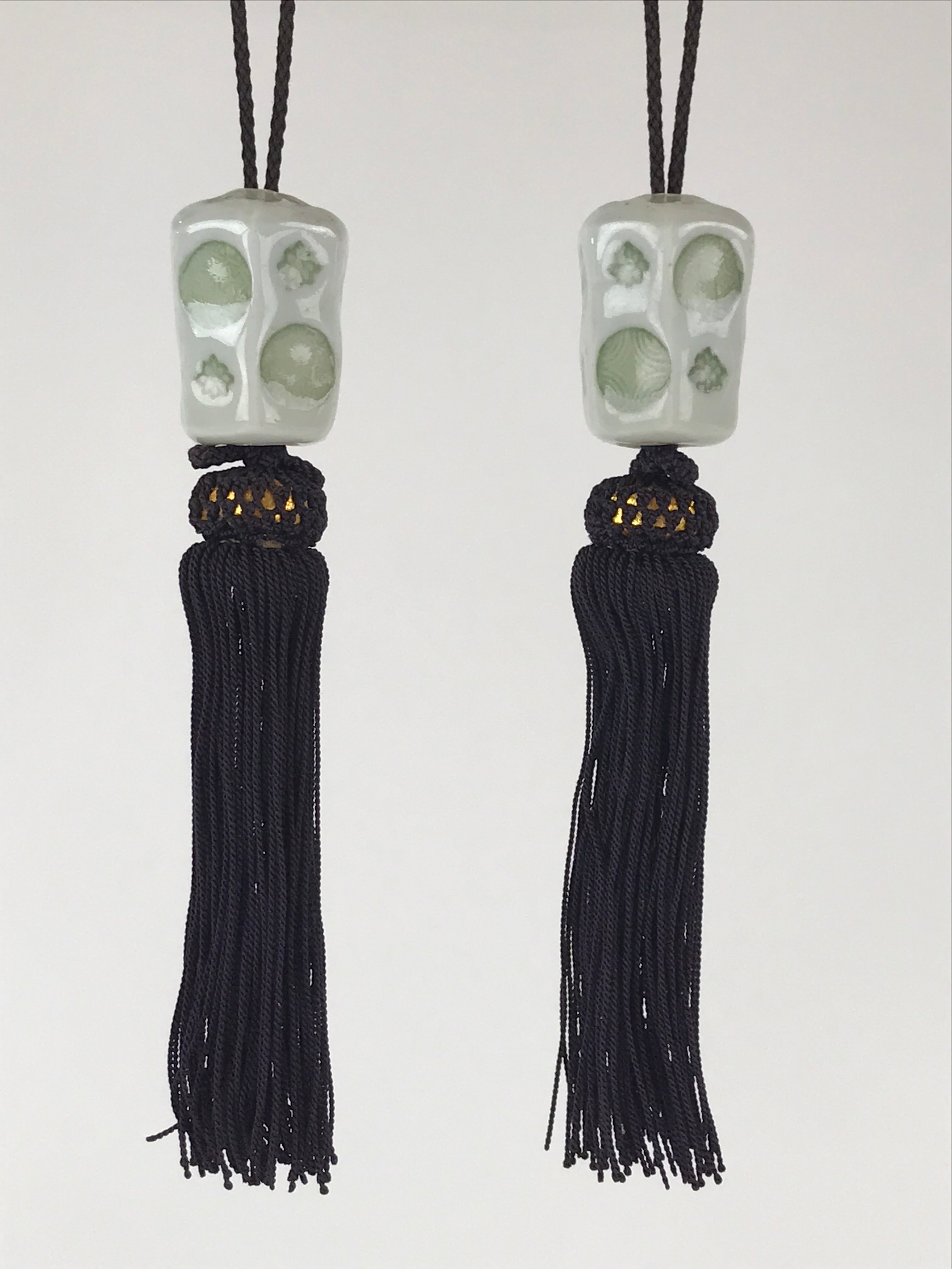 Japanese Hanging Scroll Weights Vtg Fuchin Porcelain Purple Tassel FC300