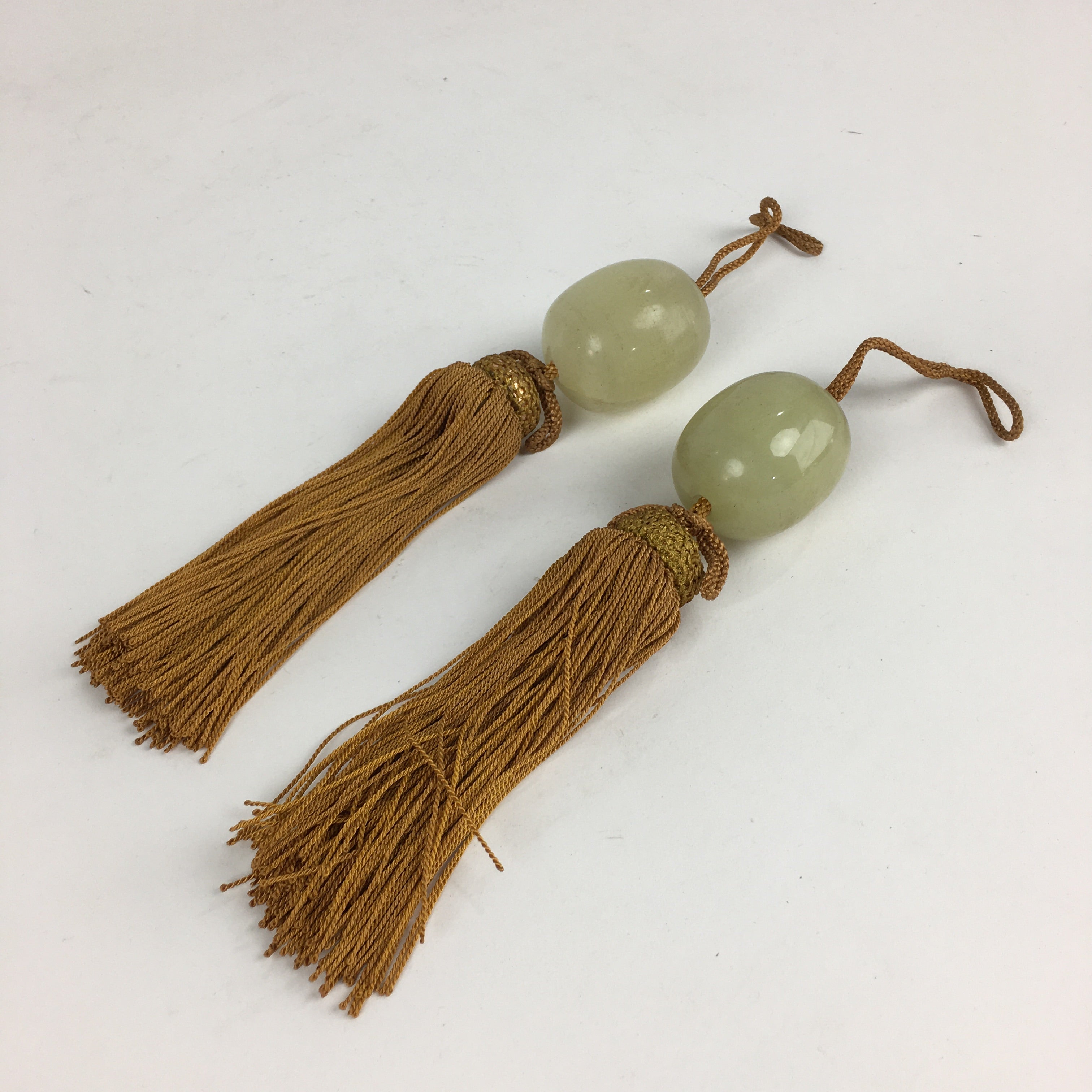Japanese Hanging Scroll Weights Vtg Fuchin White Stone Yellow Tassel FC285