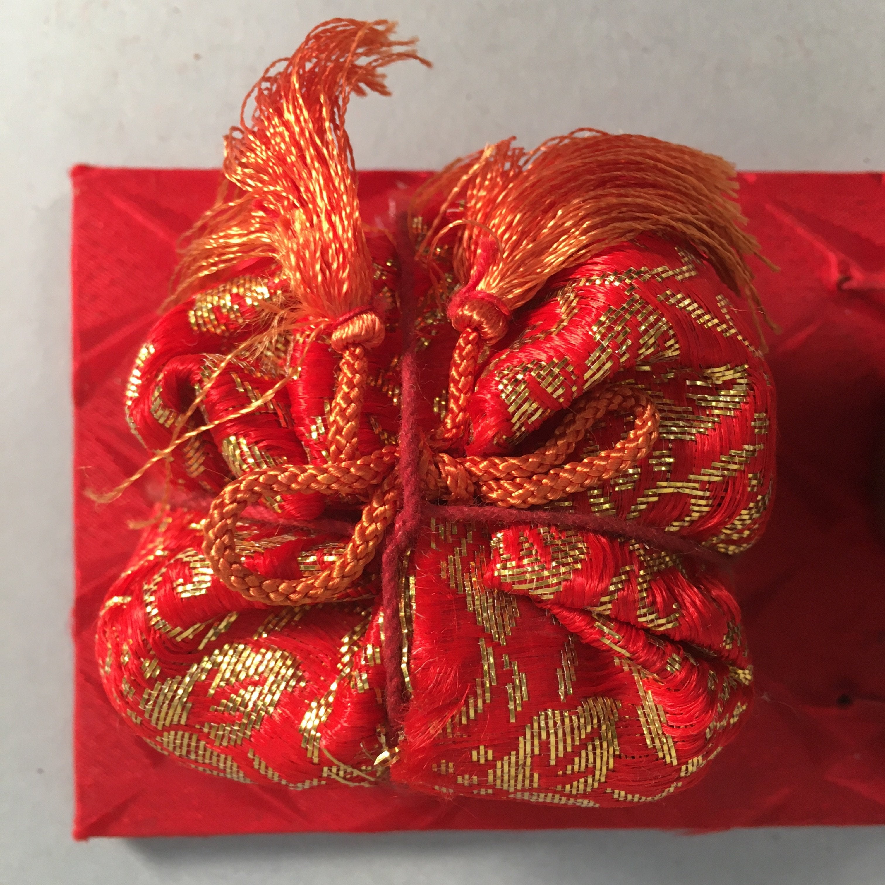 Japanese Hina Doll Miniature Furniture Vtg Fire Pit Clothes Bag Hibachi ID287