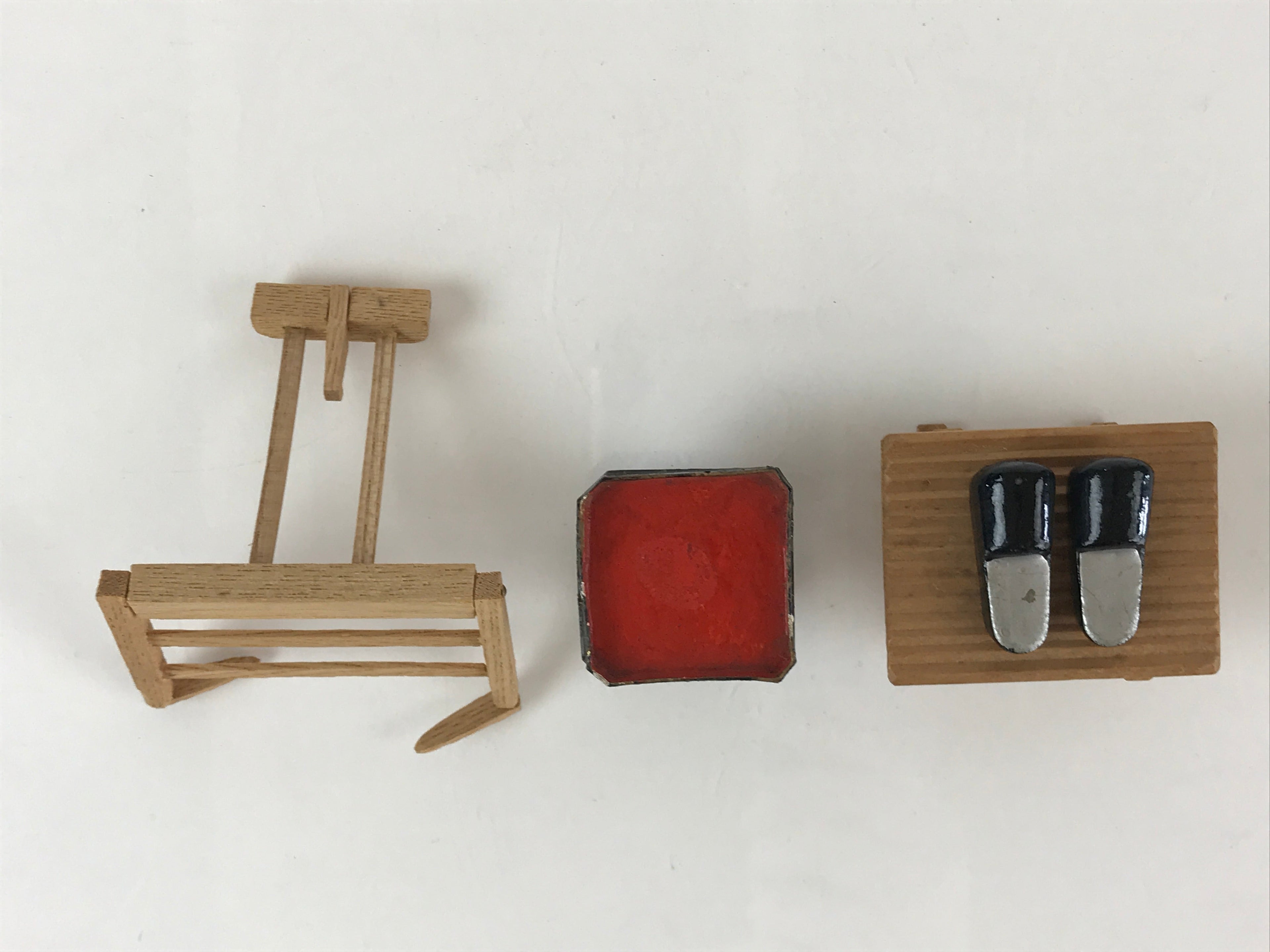 Japanese Hina Doll Ningyo Accessories Vtg Miniature Hina Doll Decoration ID460