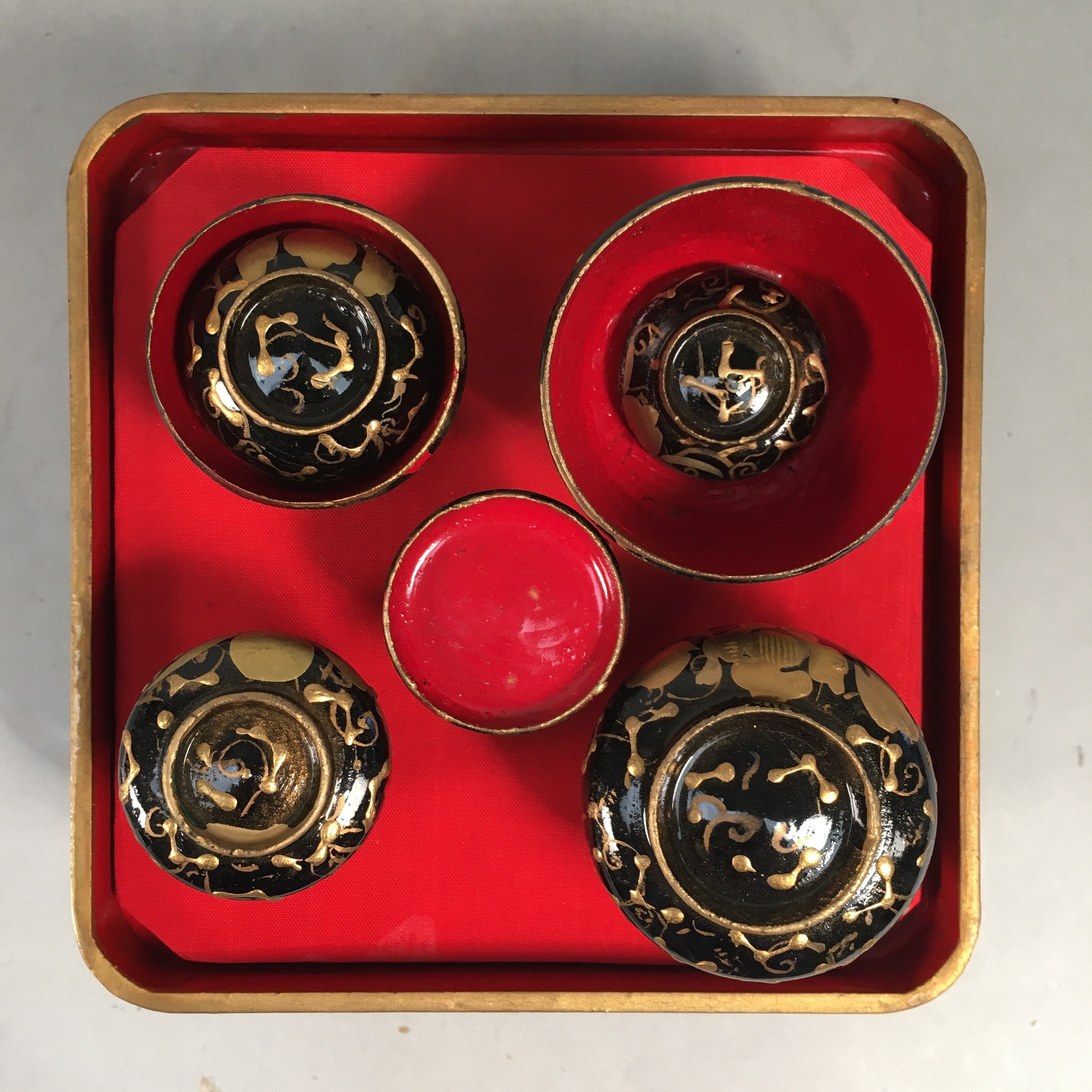 Japanese Hina Doll Tray Bowl Set Vtg Lacquer Gold Makie Wood Miniature ID352