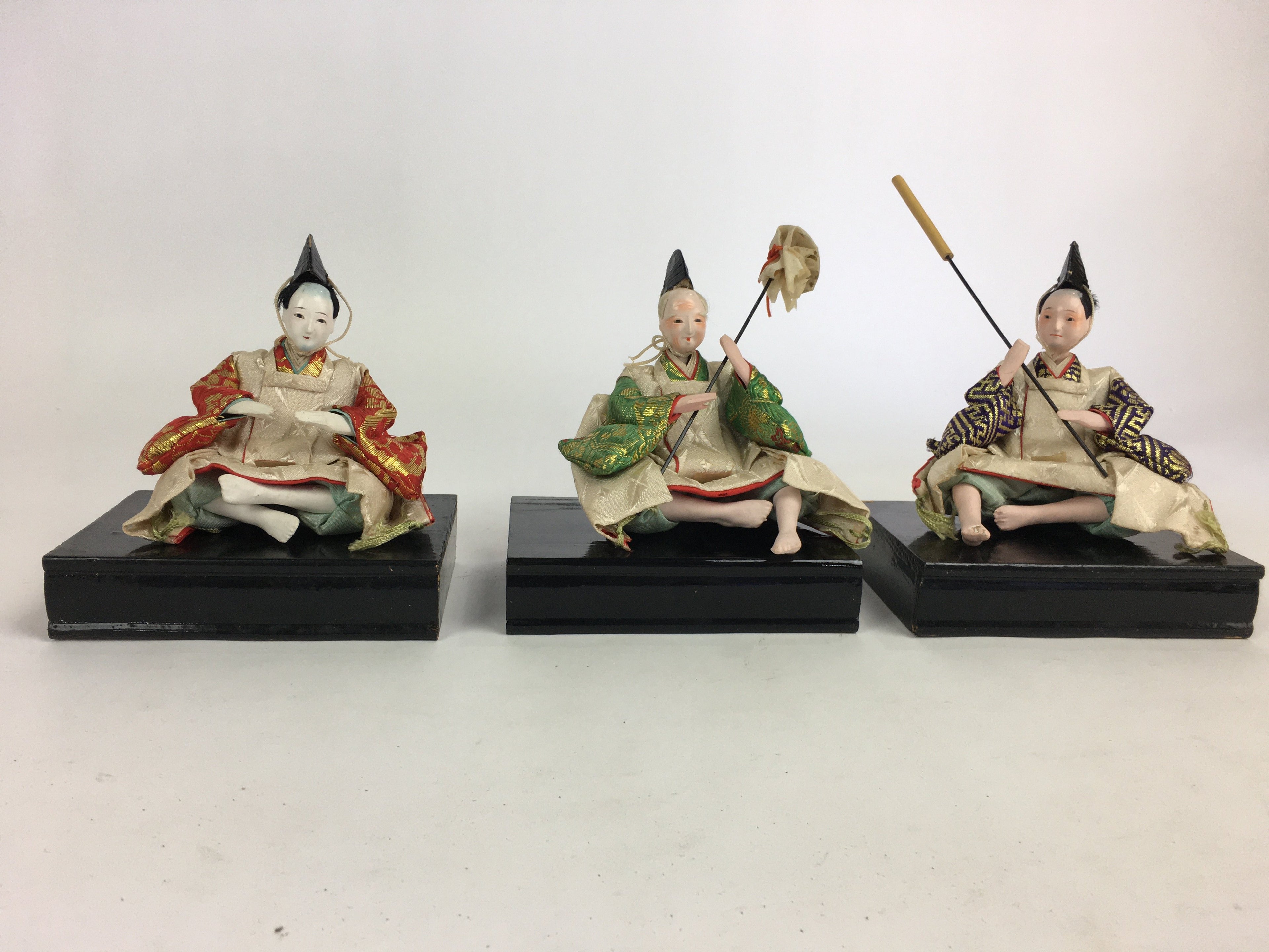 Japanese Hina Doll Vtg Three servants 3 dolls Set Girls Day Kimono Wood Stand ID