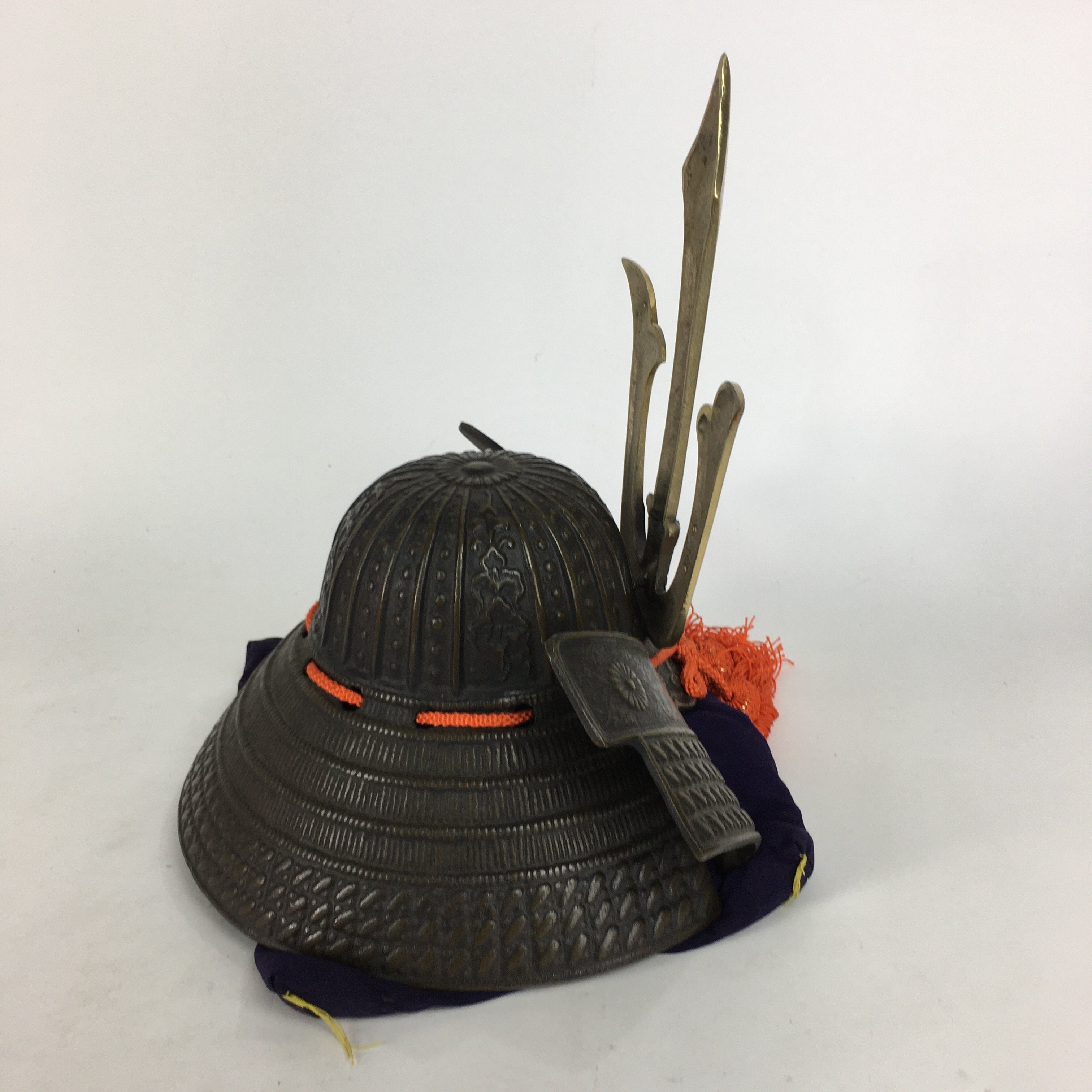Japanese Iron Armor Helmet Vtg Boy's Day Display Syusse-Kabuto Yoroi BD680