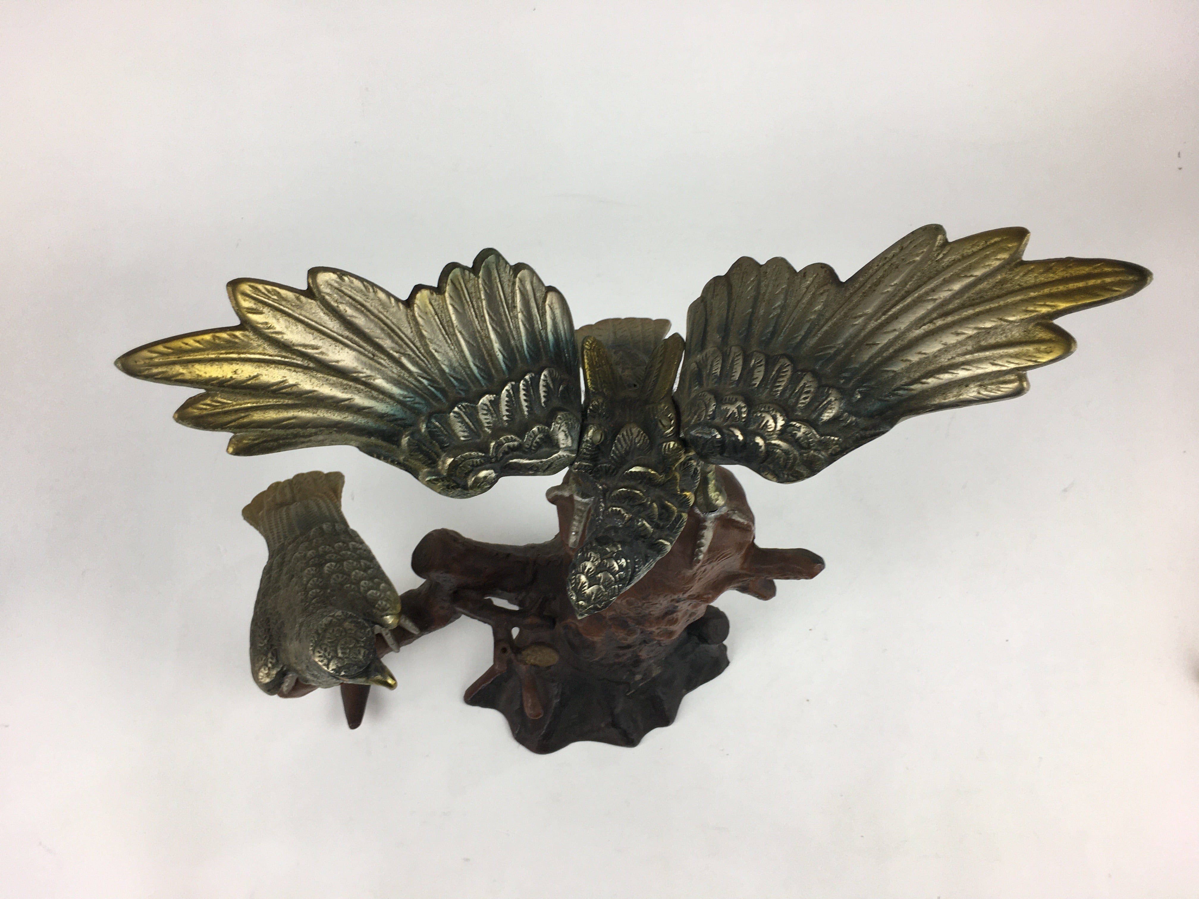 Japanese Iron Eagle Statue Vtg Display Ornament Okimono Gold Bird BD776