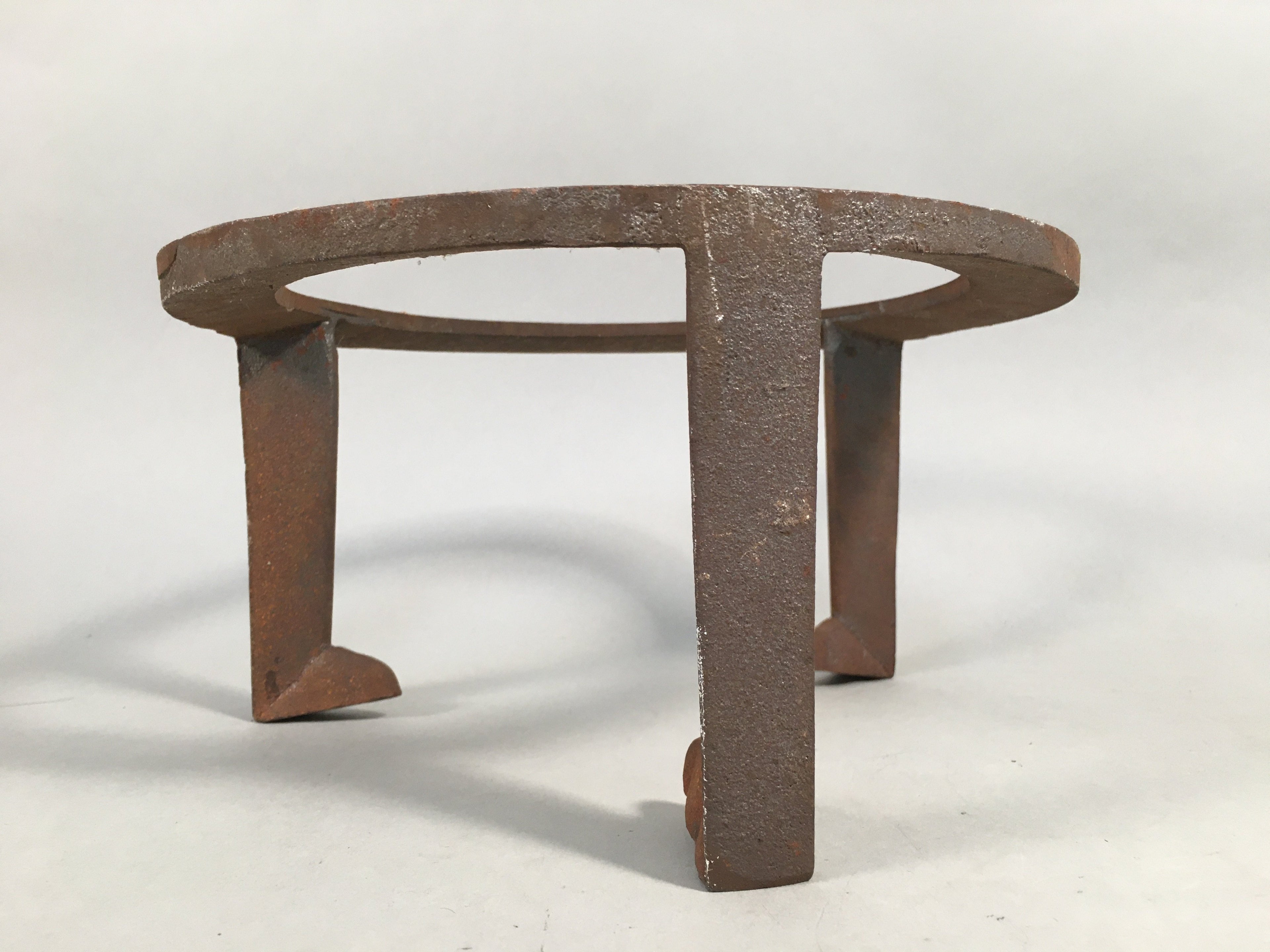 Japanese Iron Tetsubin Stand Vtg Metal Gotoku Hibachi Brazier Ash Pot JK136