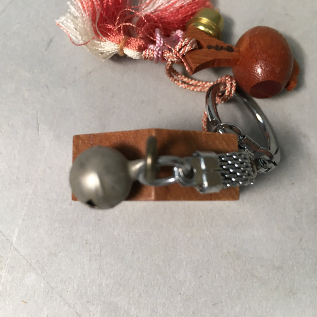 Japanese Key Chain Vtg Wooden Amulet Pass Lucky Hammer Gero KF423
