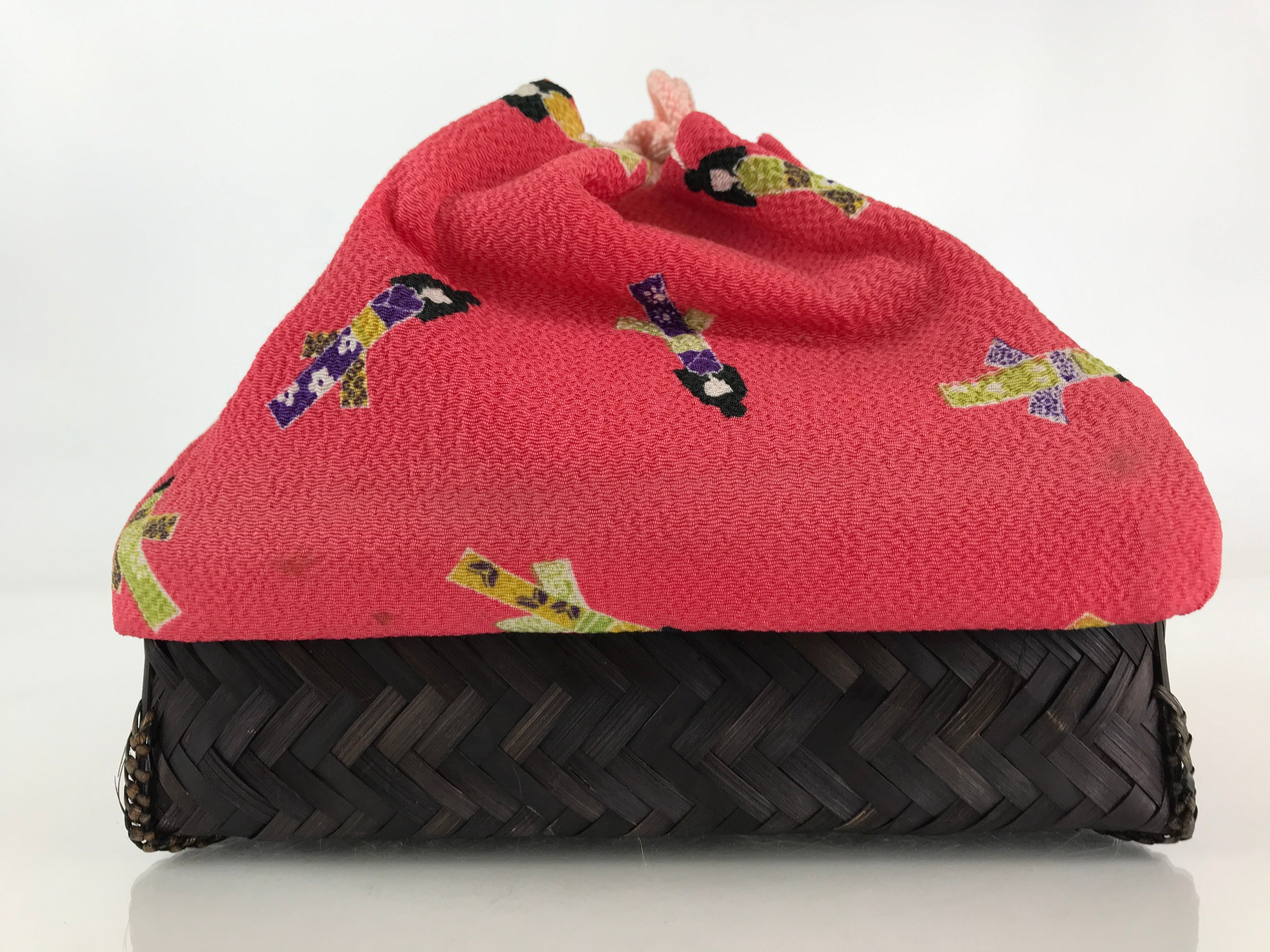 Japanese Kimono Cloth Bamboo Drawstring Bag Vtg Pouch Kago Kinchaku-Bukuro KB56